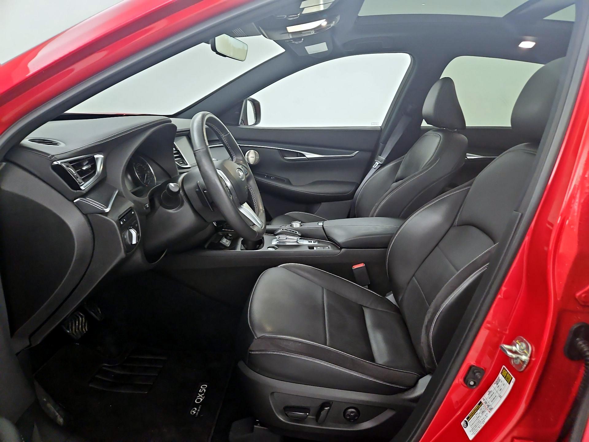 Thumbnail: 2023 INFINITI QX50 - 11