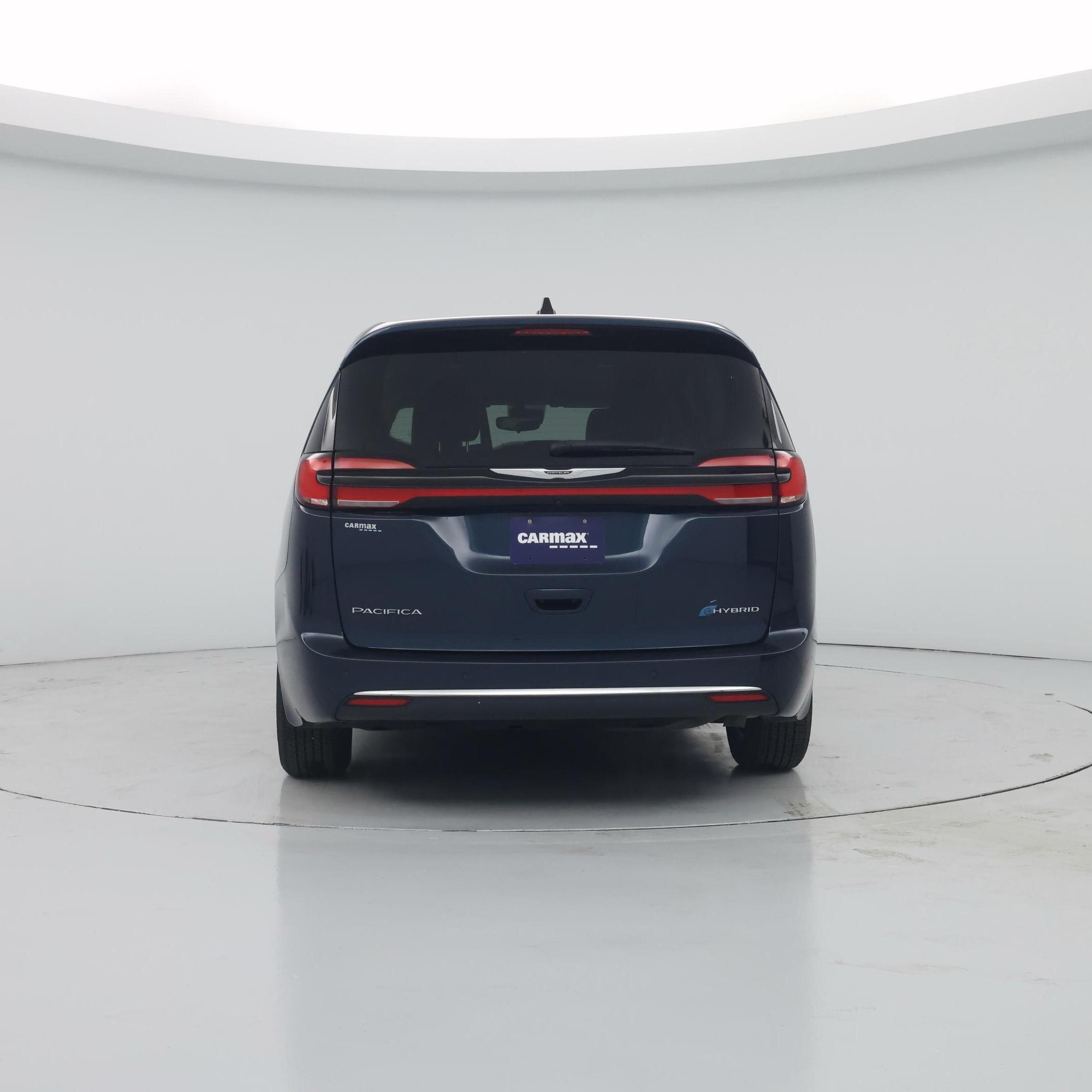 Thumbnail: 2023 Chrysler Pacifica - 6