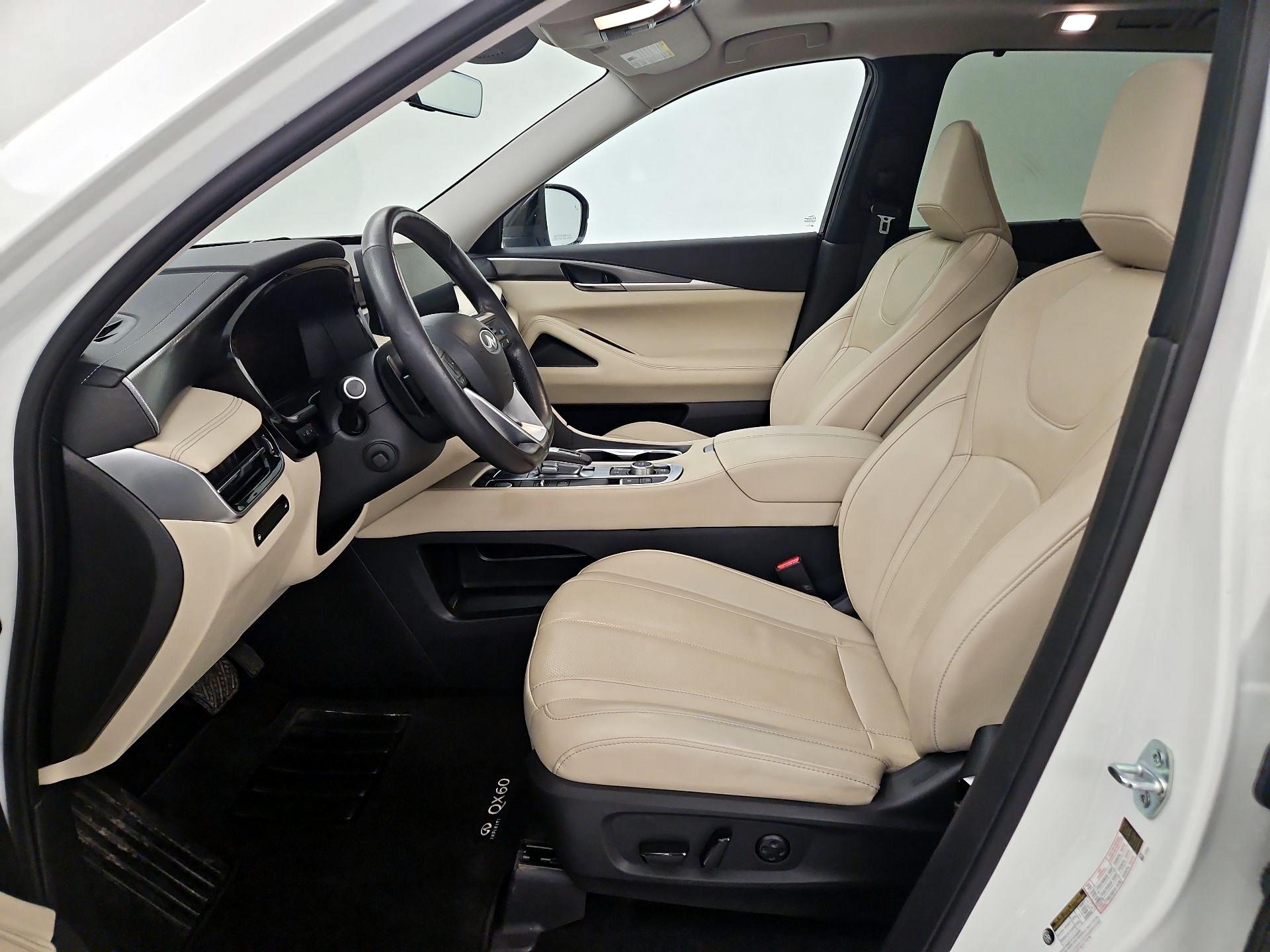 Thumbnail: 2023 INFINITI QX60 - 11