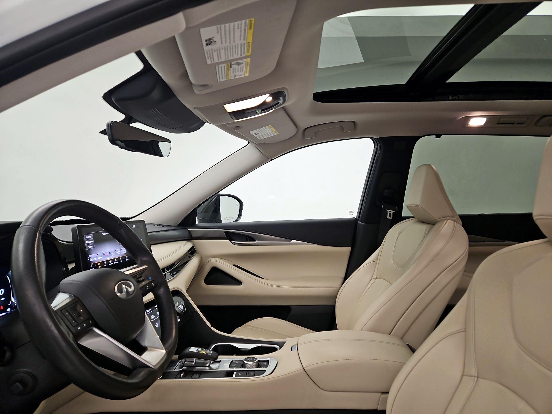 Thumbnail: 2023 INFINITI QX60 - 19