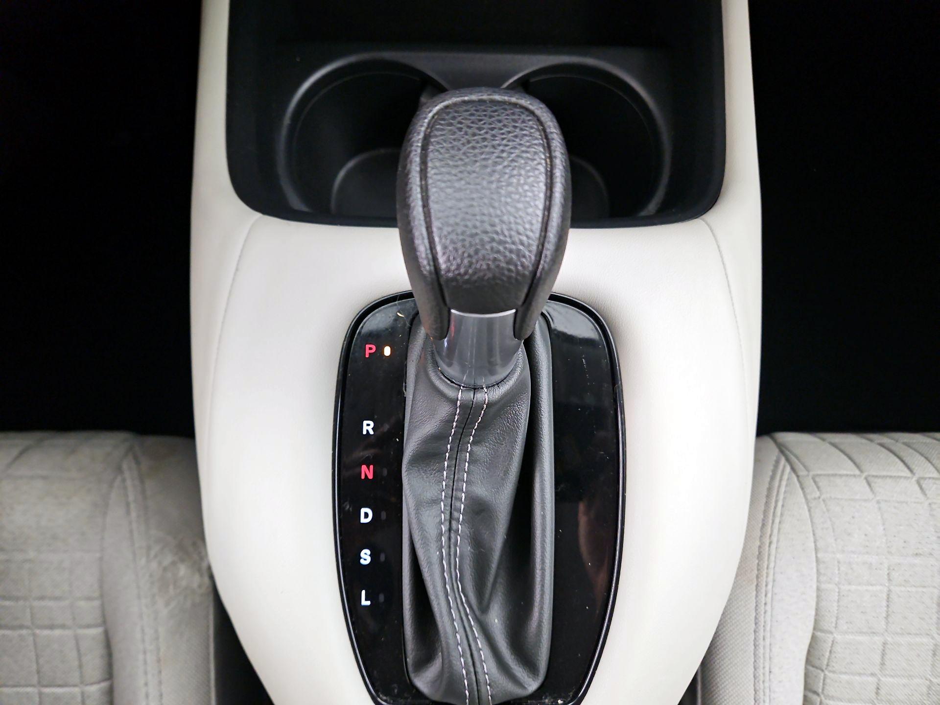 Thumbnail: 2025 Honda HR-V - 17