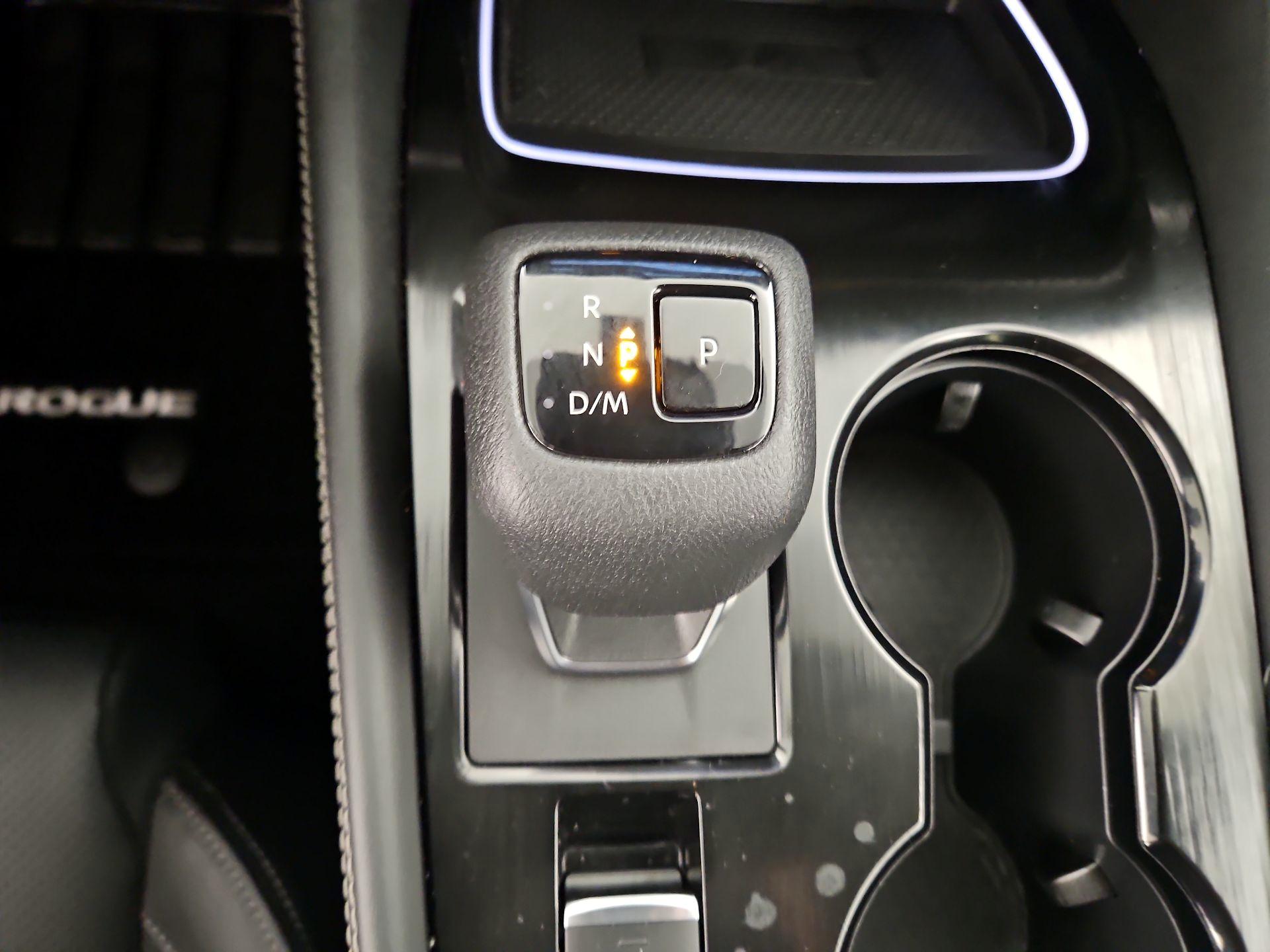 Thumbnail: 2023 Nissan Rogue - 17