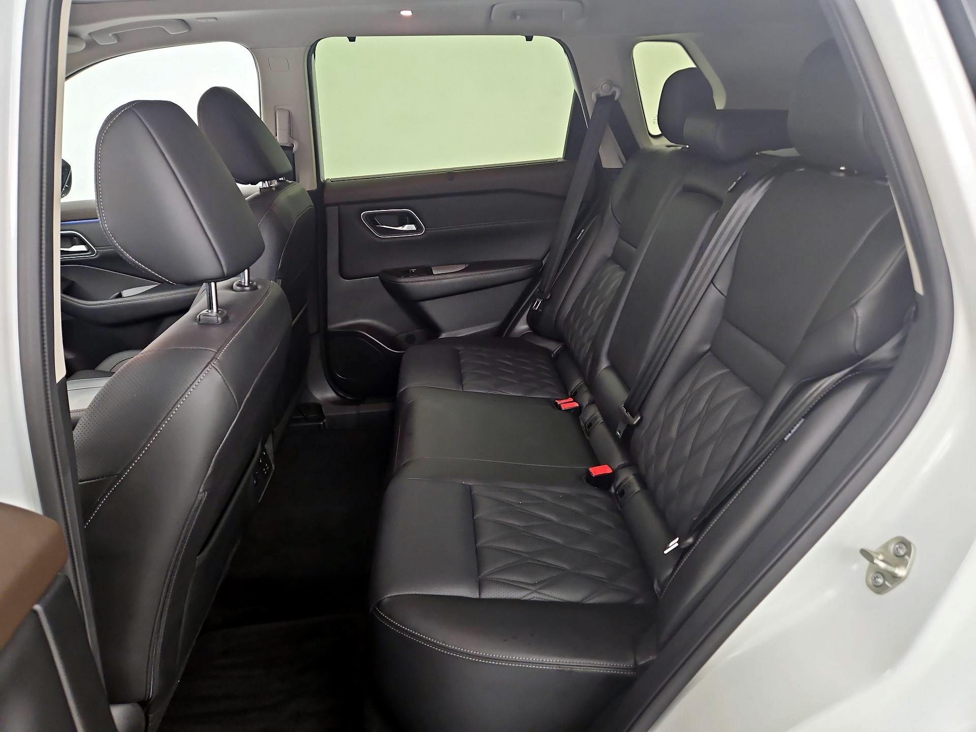 Thumbnail: 2023 Nissan Rogue - 20