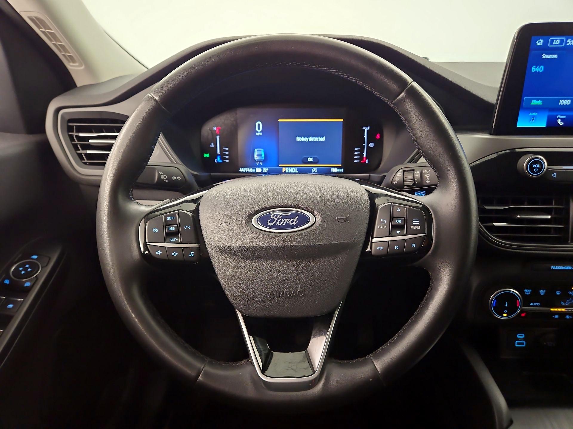 Thumbnail: 2023 Ford Escape - 10