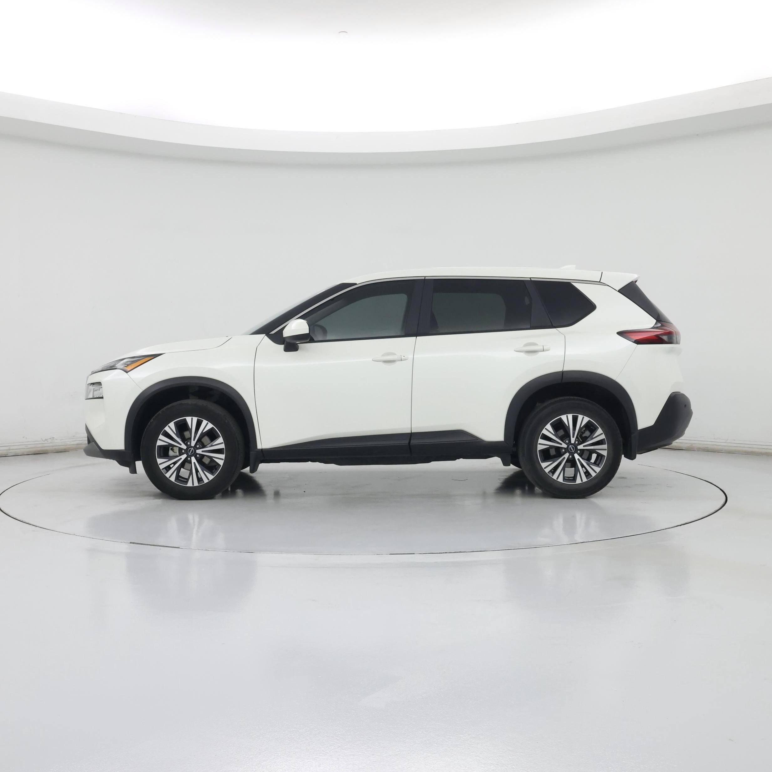Thumbnail: 2023 Nissan Rogue - 3