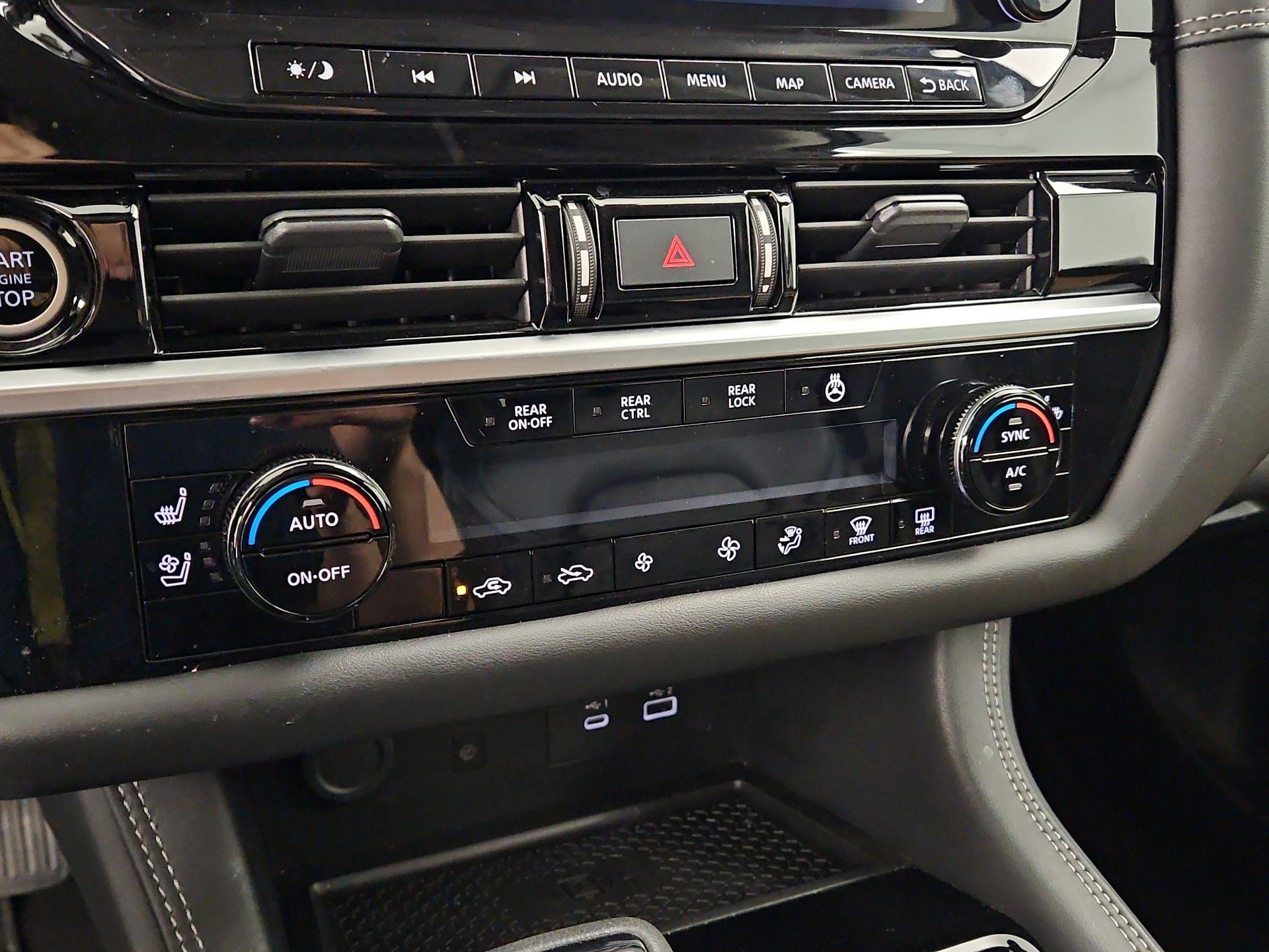 Thumbnail: 2023 Nissan Pathfinder - 16