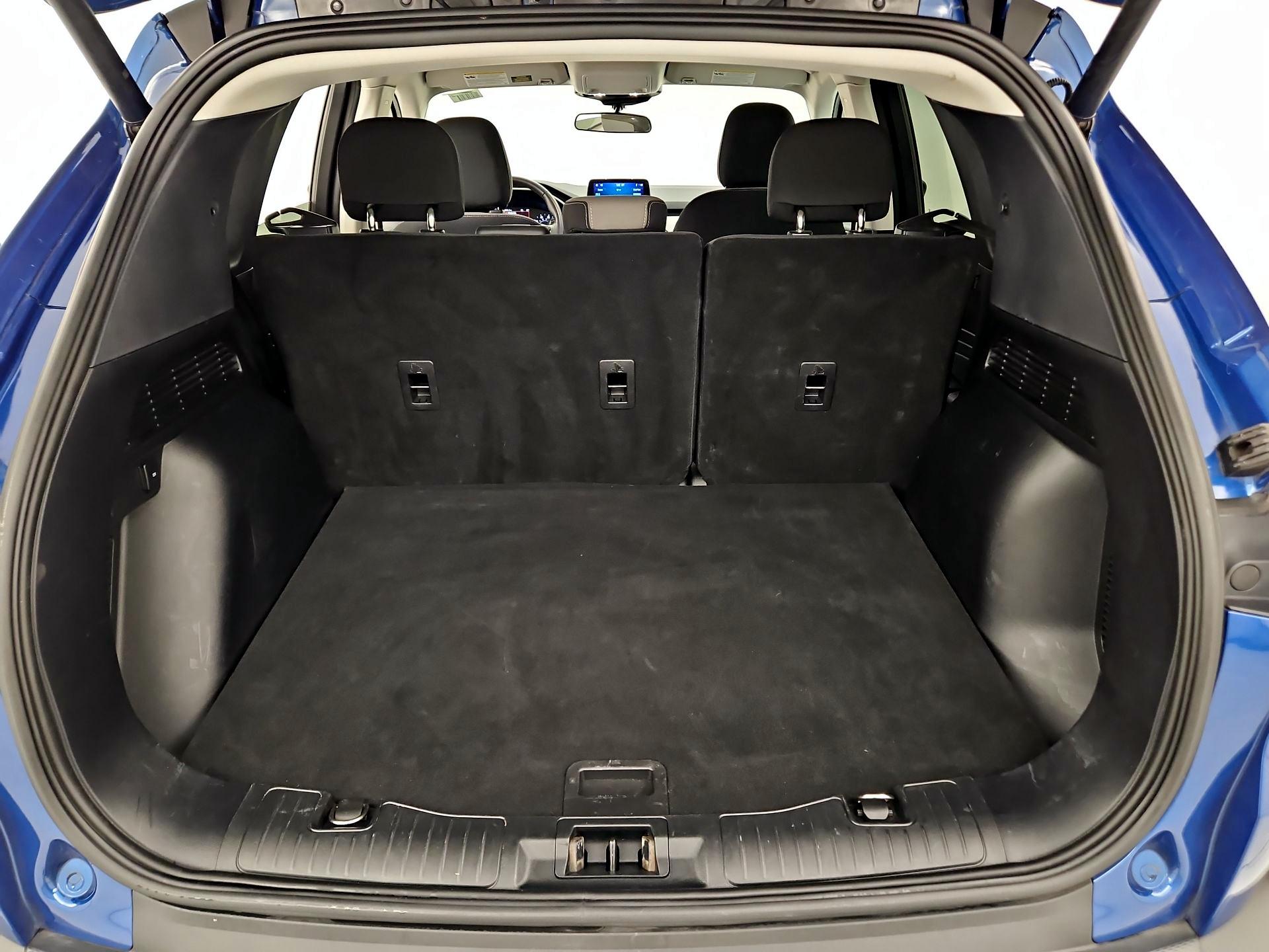 Thumbnail: 2022 Ford Escape - 20