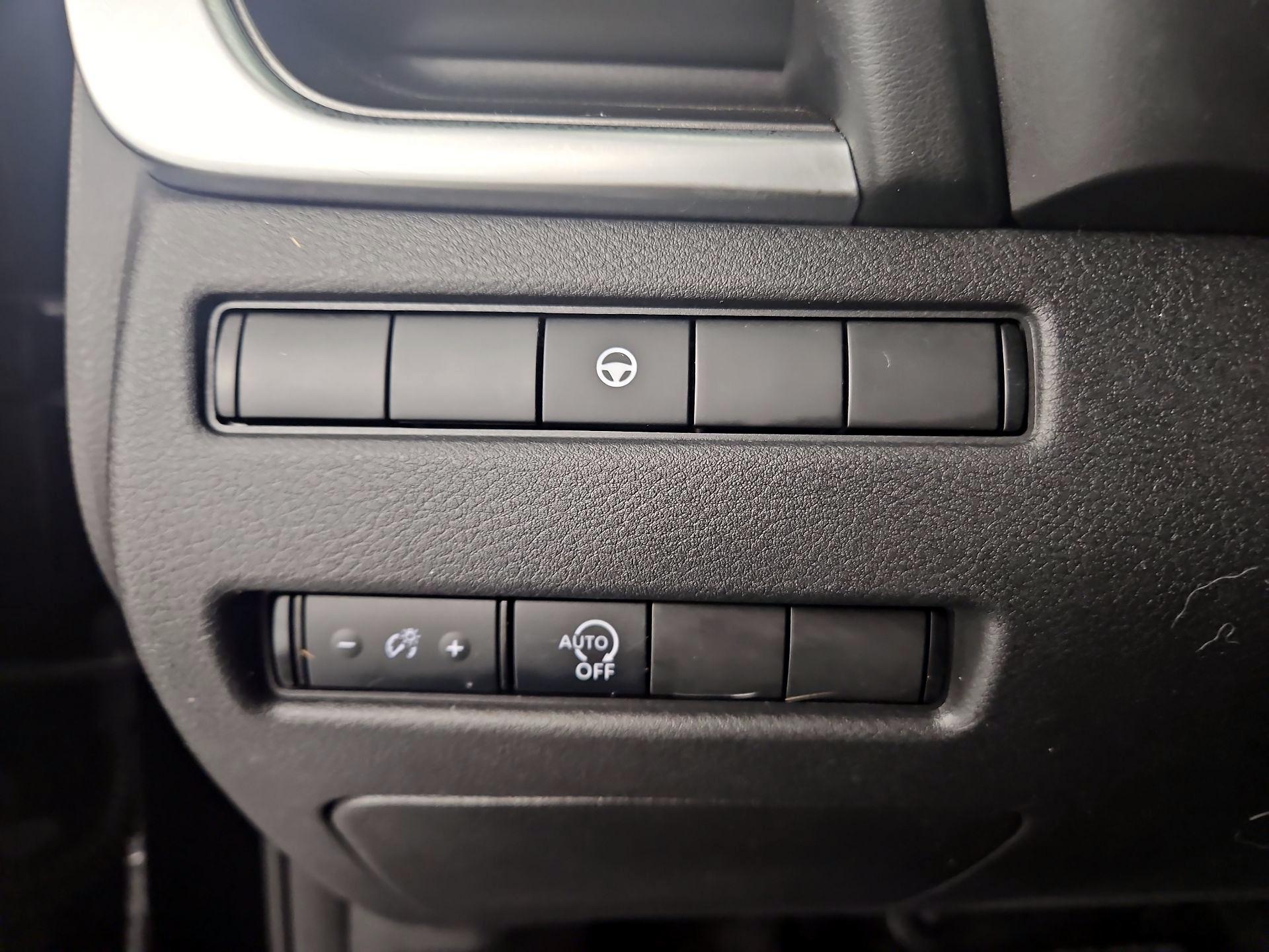 Thumbnail: 2023 Nissan Rogue - 13