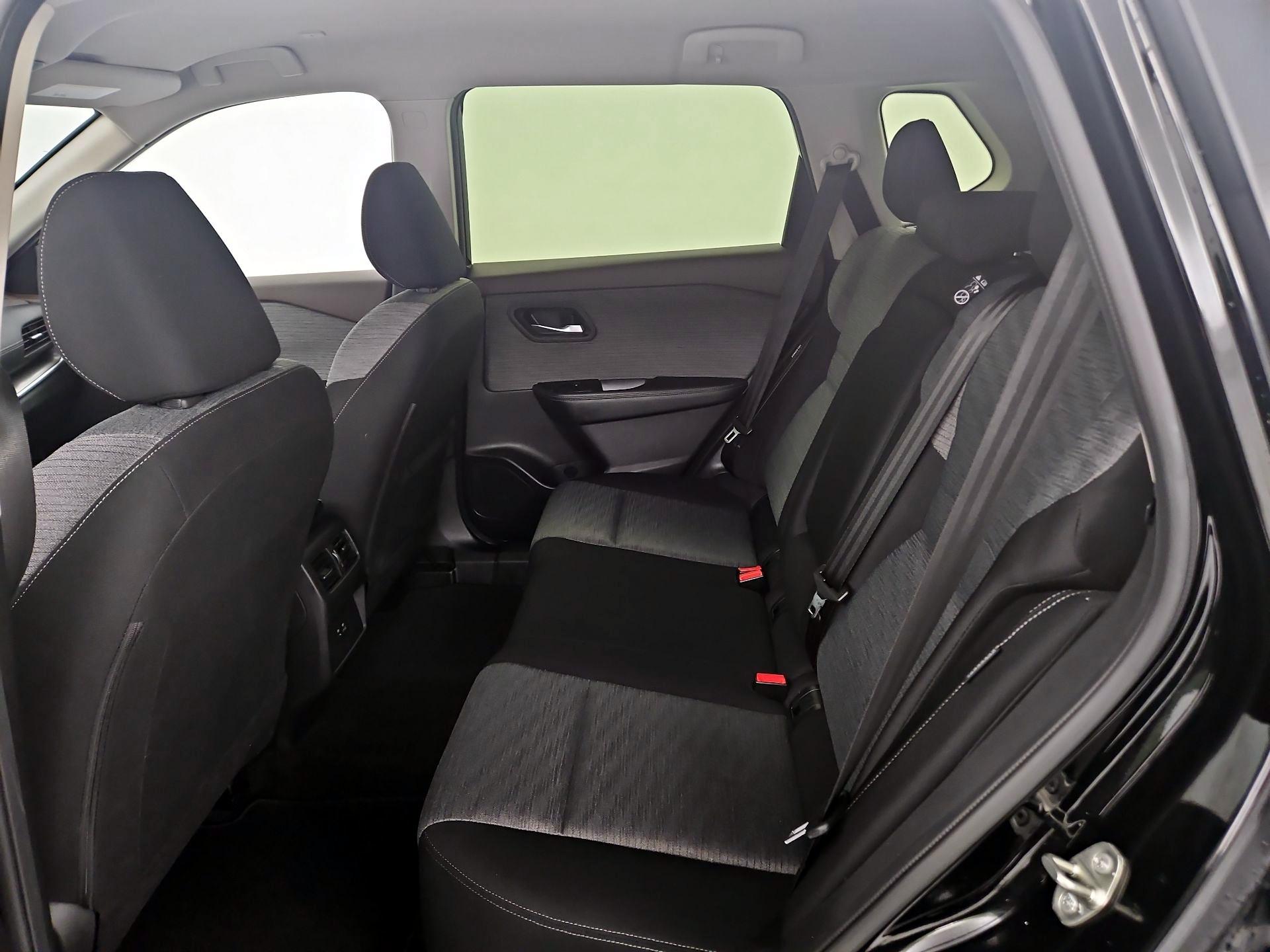 Thumbnail: 2023 Nissan Rogue - 19