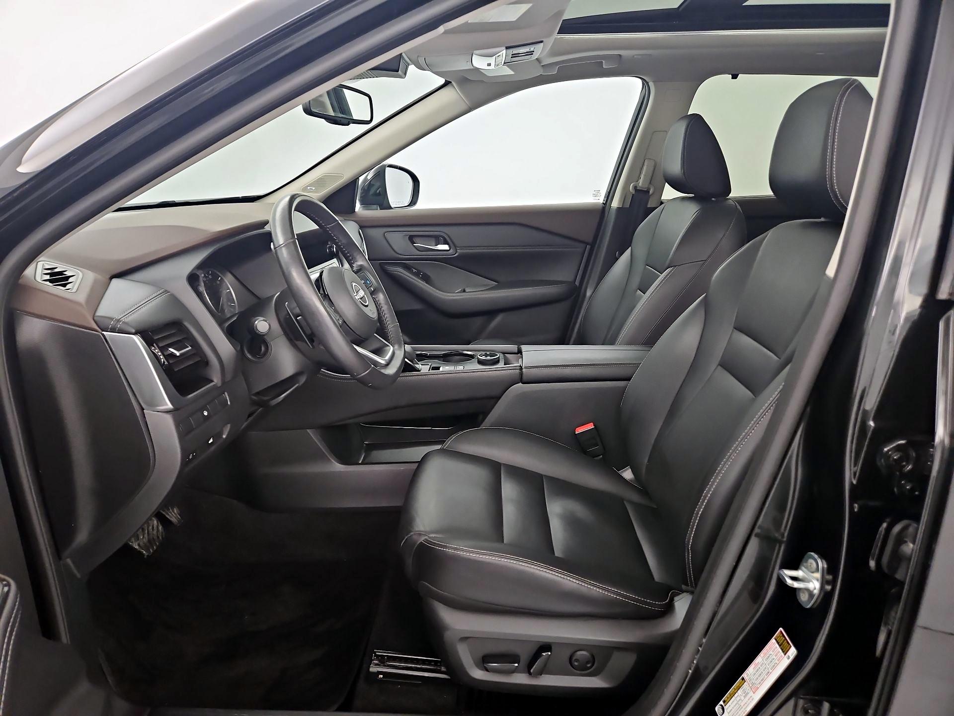 Thumbnail: 2023 Nissan Rogue - 11