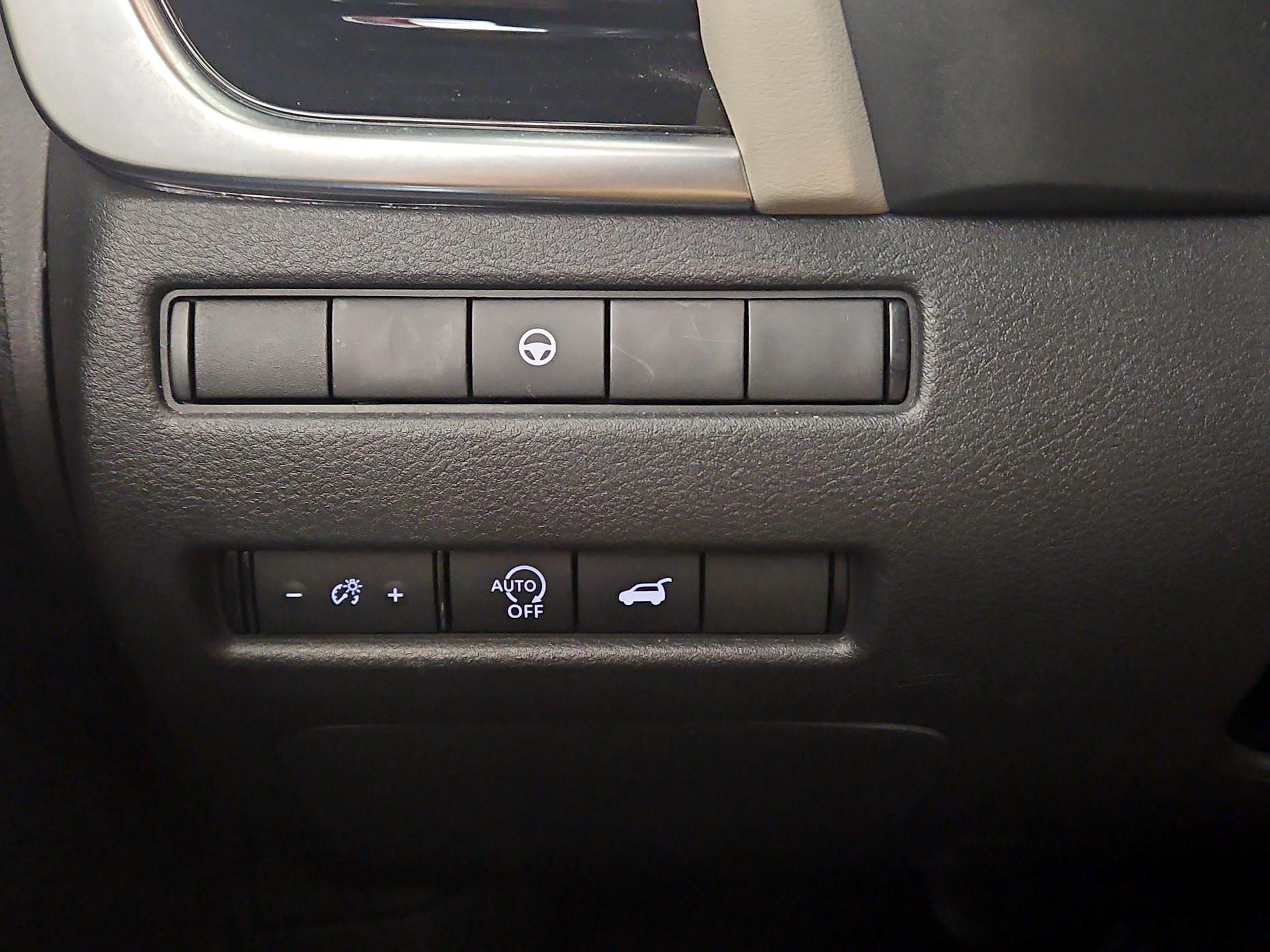 Thumbnail: 2023 Nissan Rogue - 13