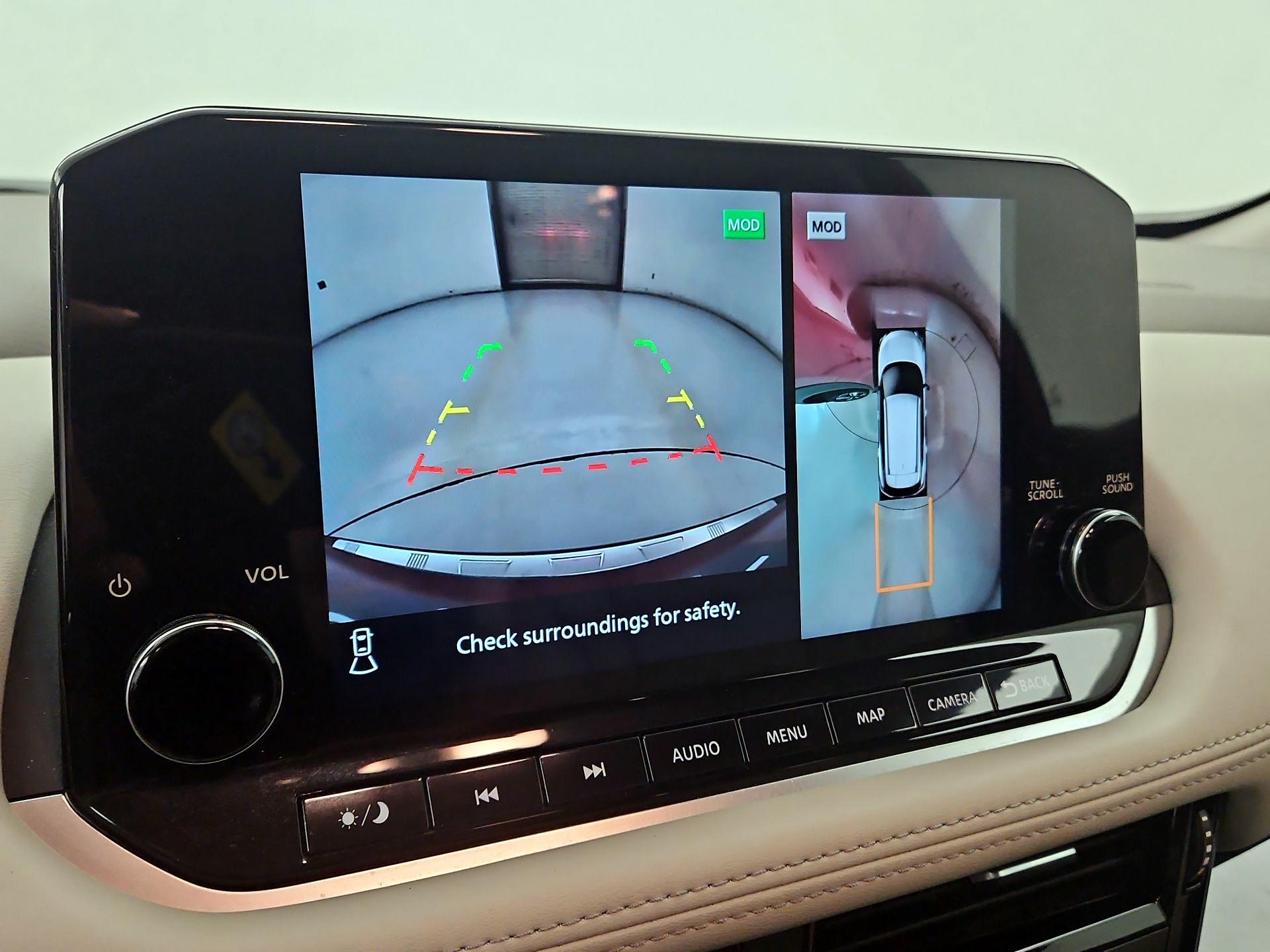 Thumbnail: 2023 Nissan Rogue - 15