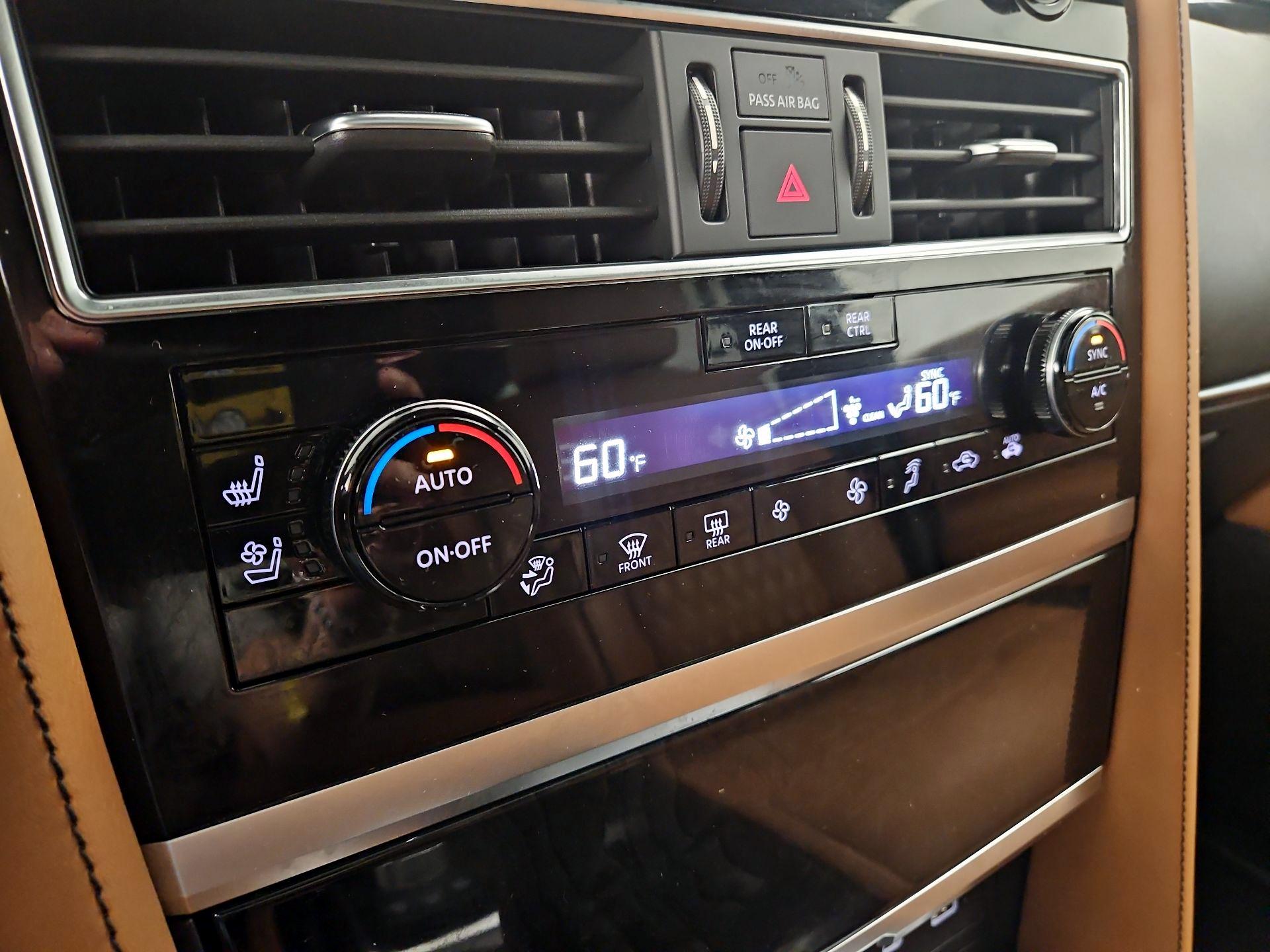 Thumbnail: 2023 INFINITI QX80 - 17