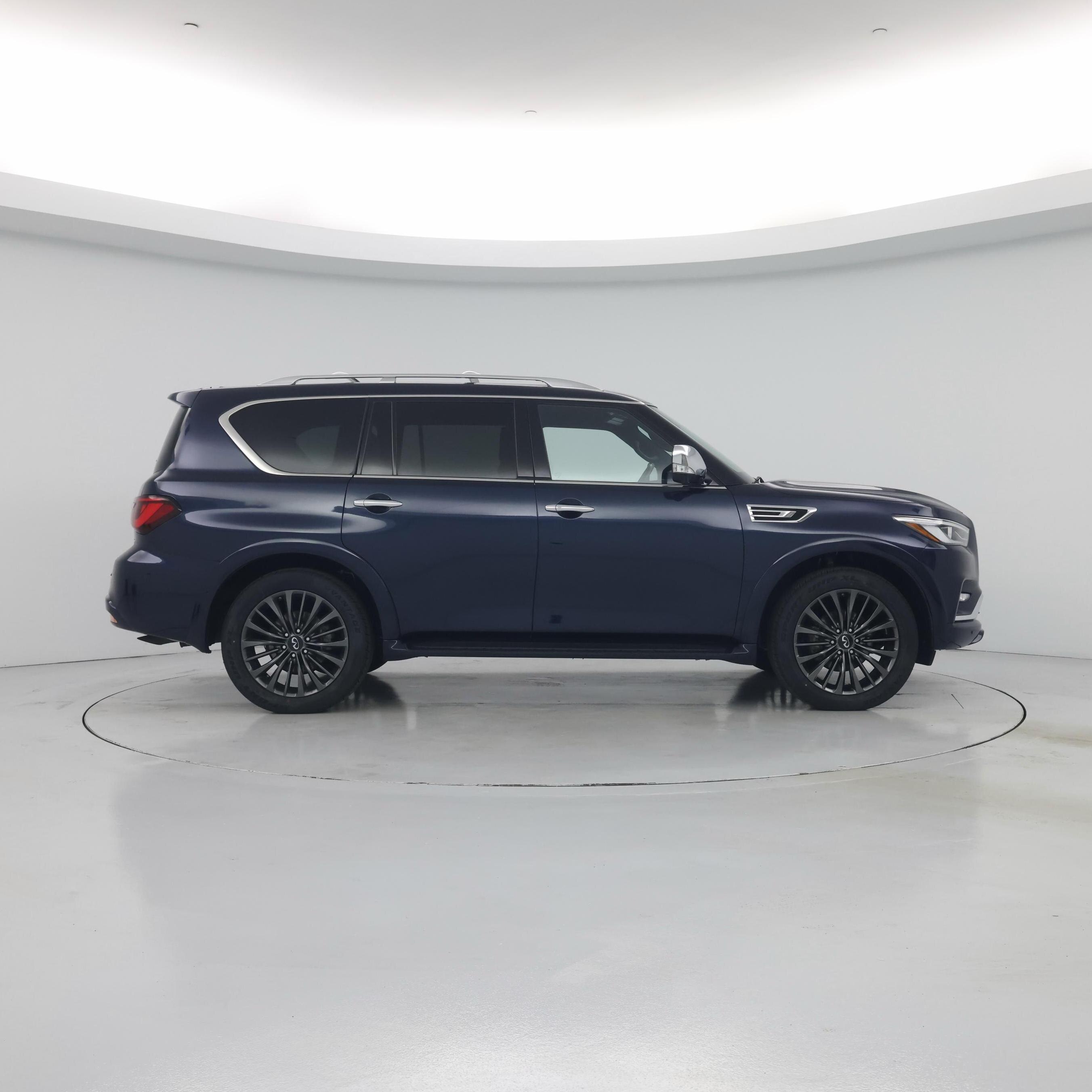 Thumbnail: 2023 INFINITI QX80 - 7