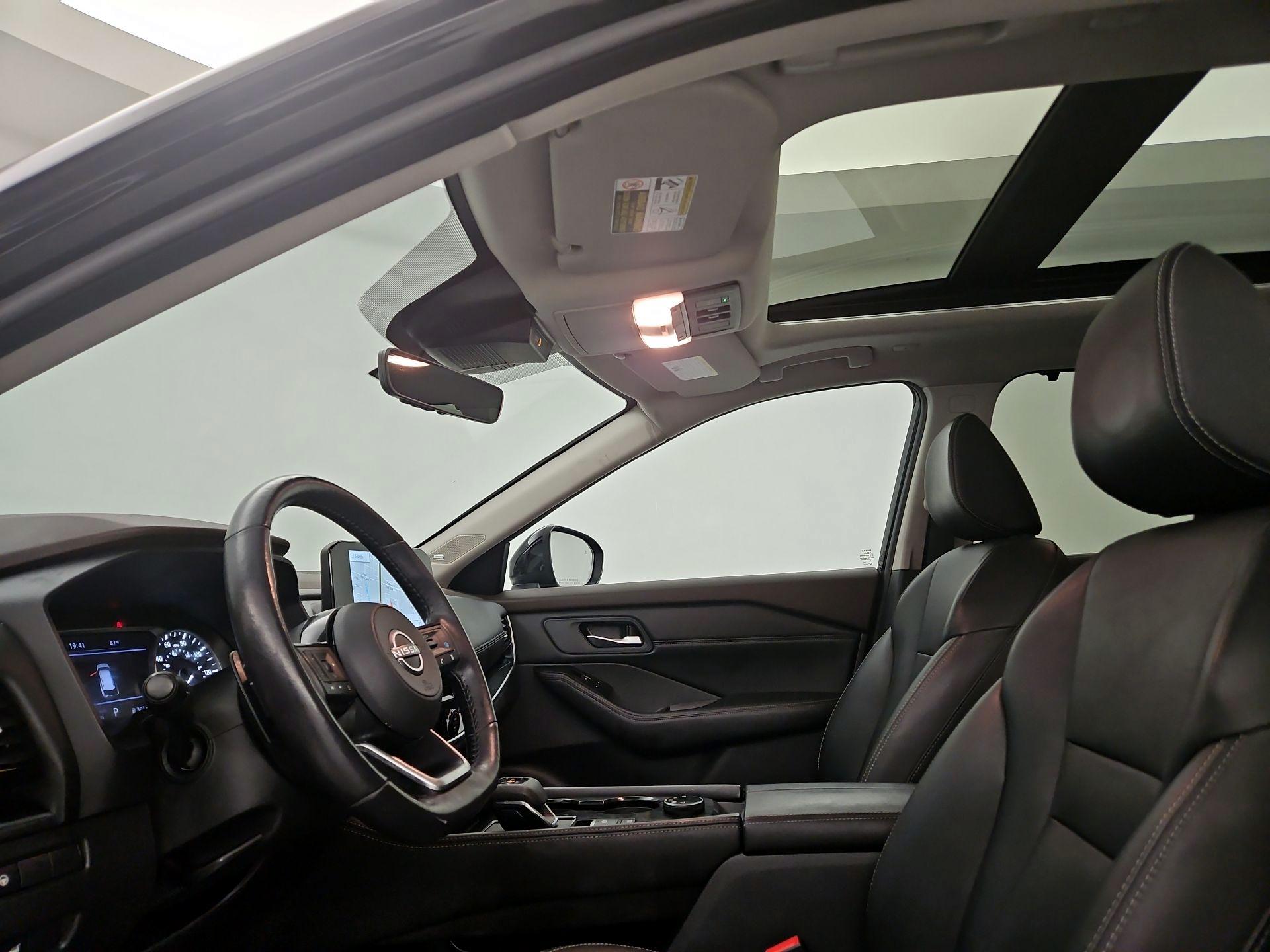 Thumbnail: 2023 Nissan Rogue - 20