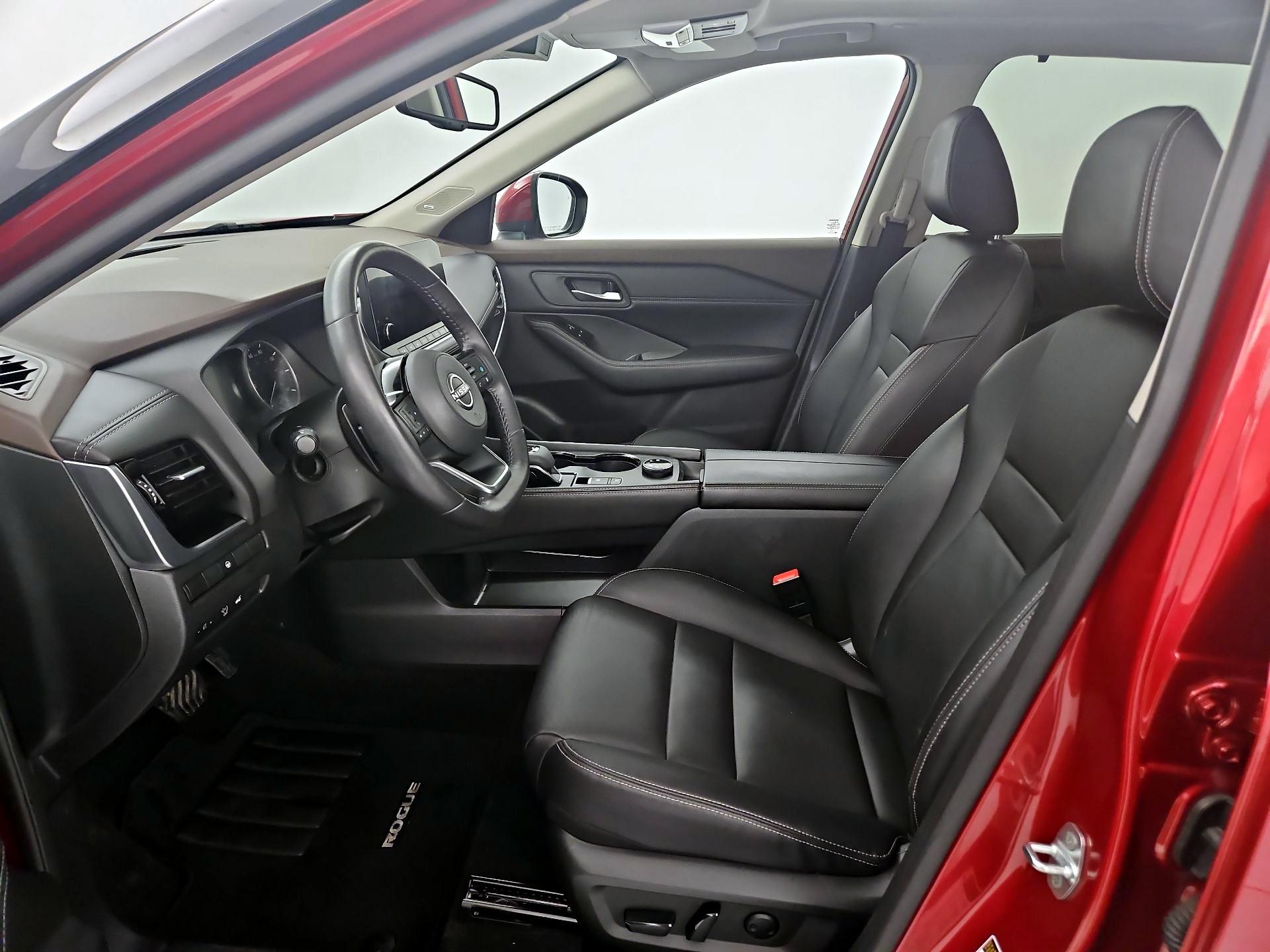 Thumbnail: 2023 Nissan Rogue - 11