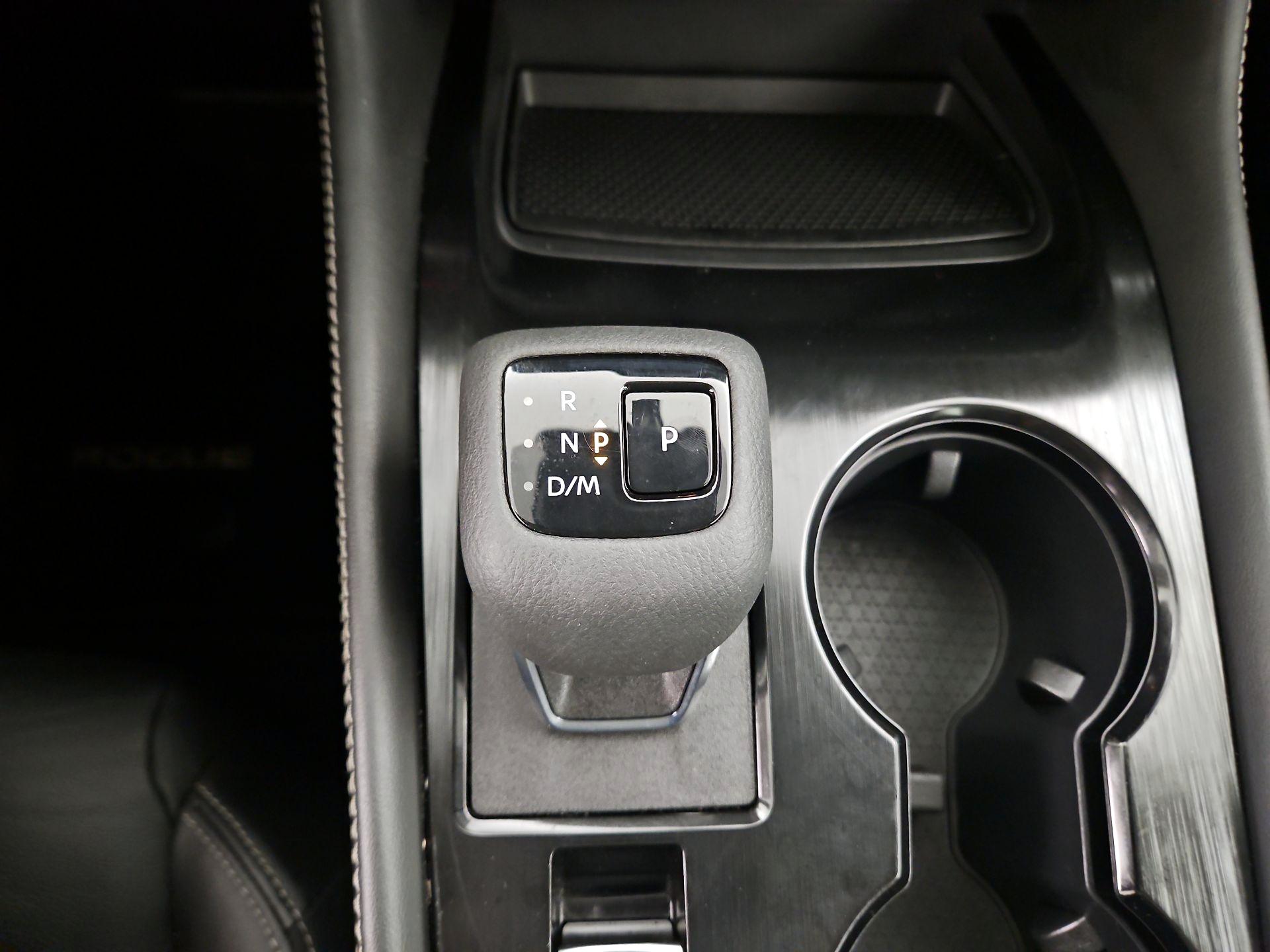 Thumbnail: 2023 Nissan Rogue - 18