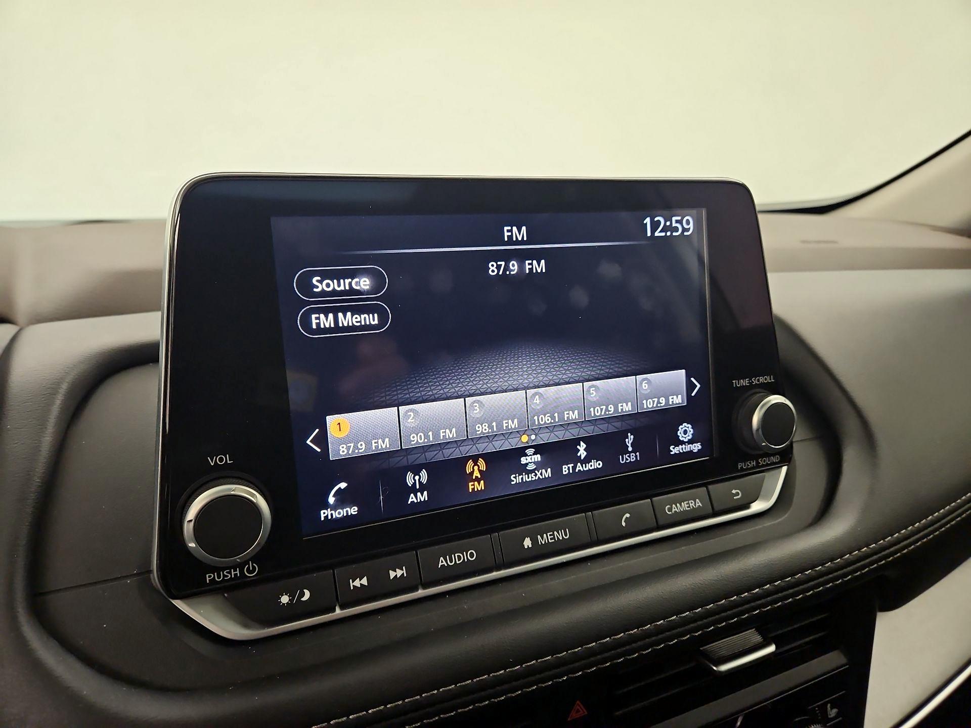 Thumbnail: 2023 Nissan Rogue - 15