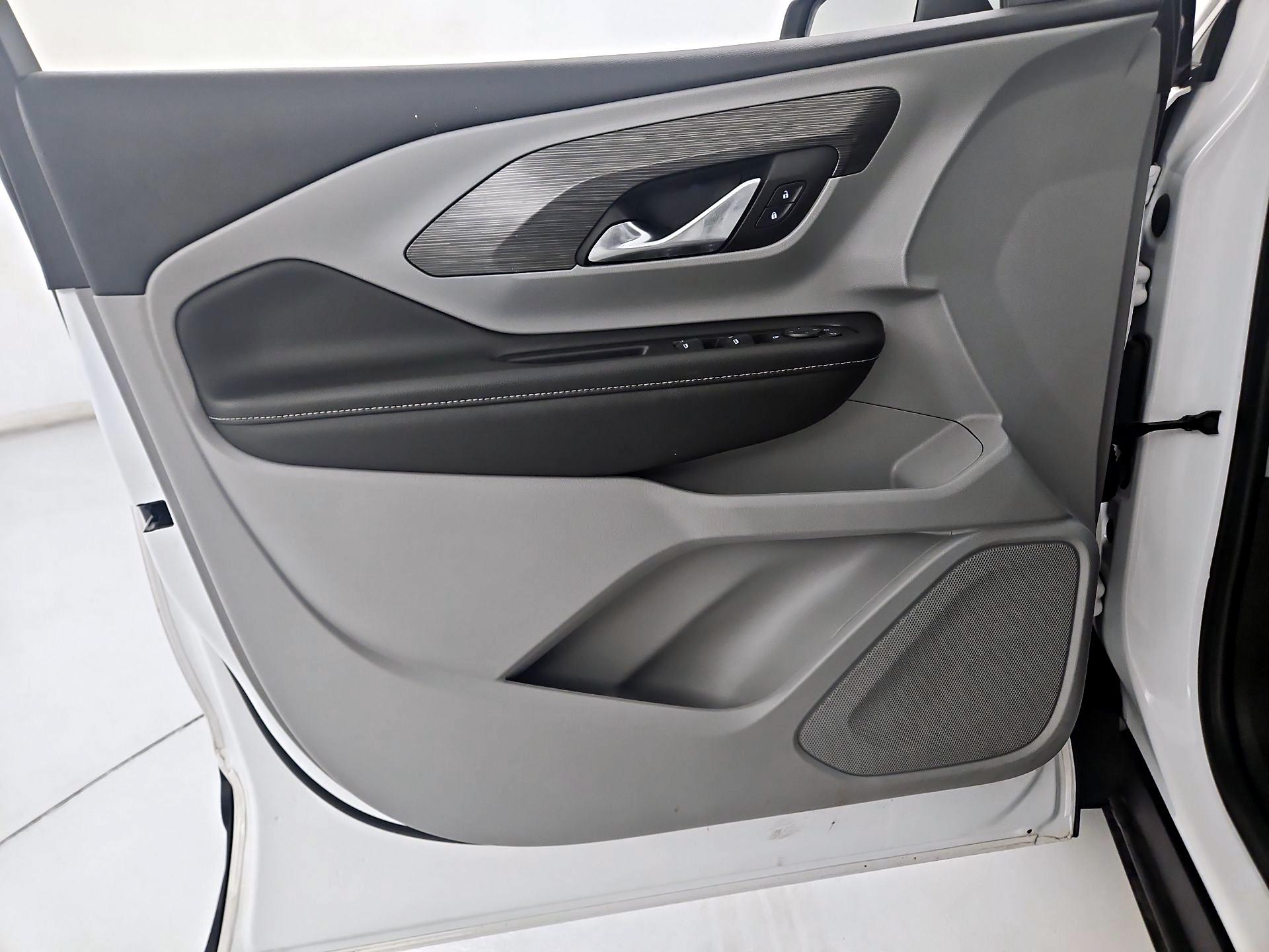 Thumbnail: 2024 GMC Terrain - 12