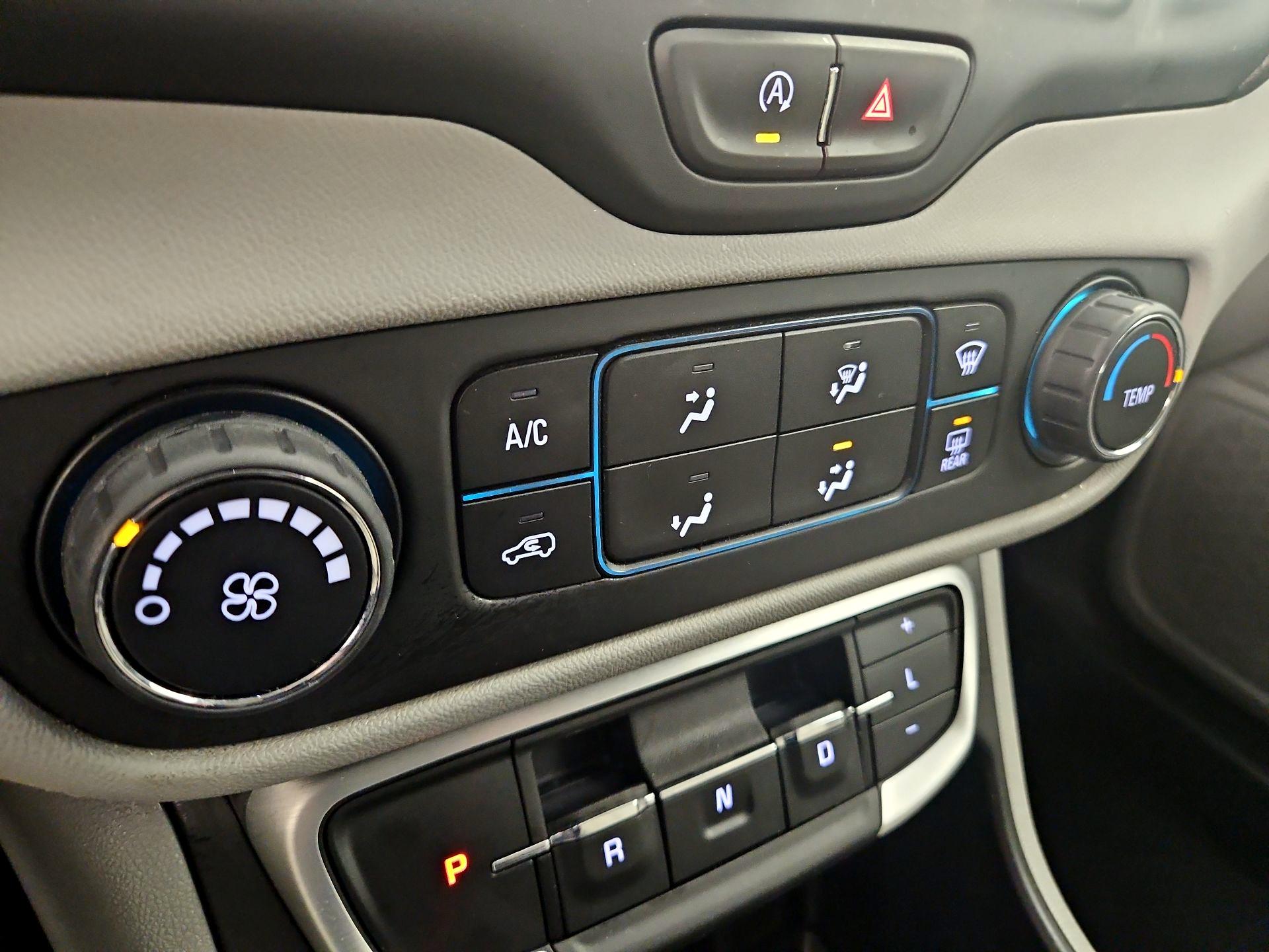 Thumbnail: 2024 GMC Terrain - 16