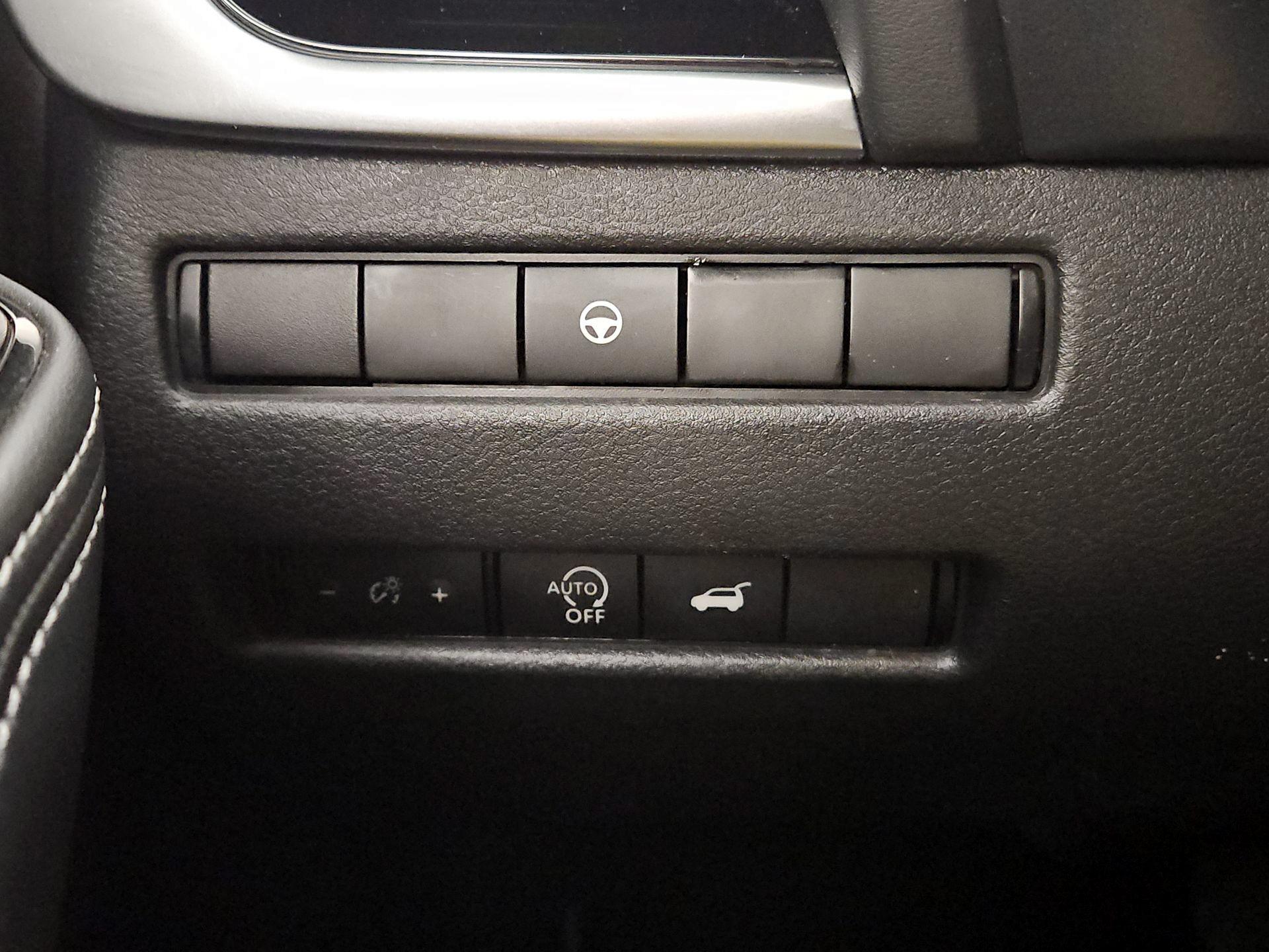 Thumbnail: 2023 Nissan Rogue - 13