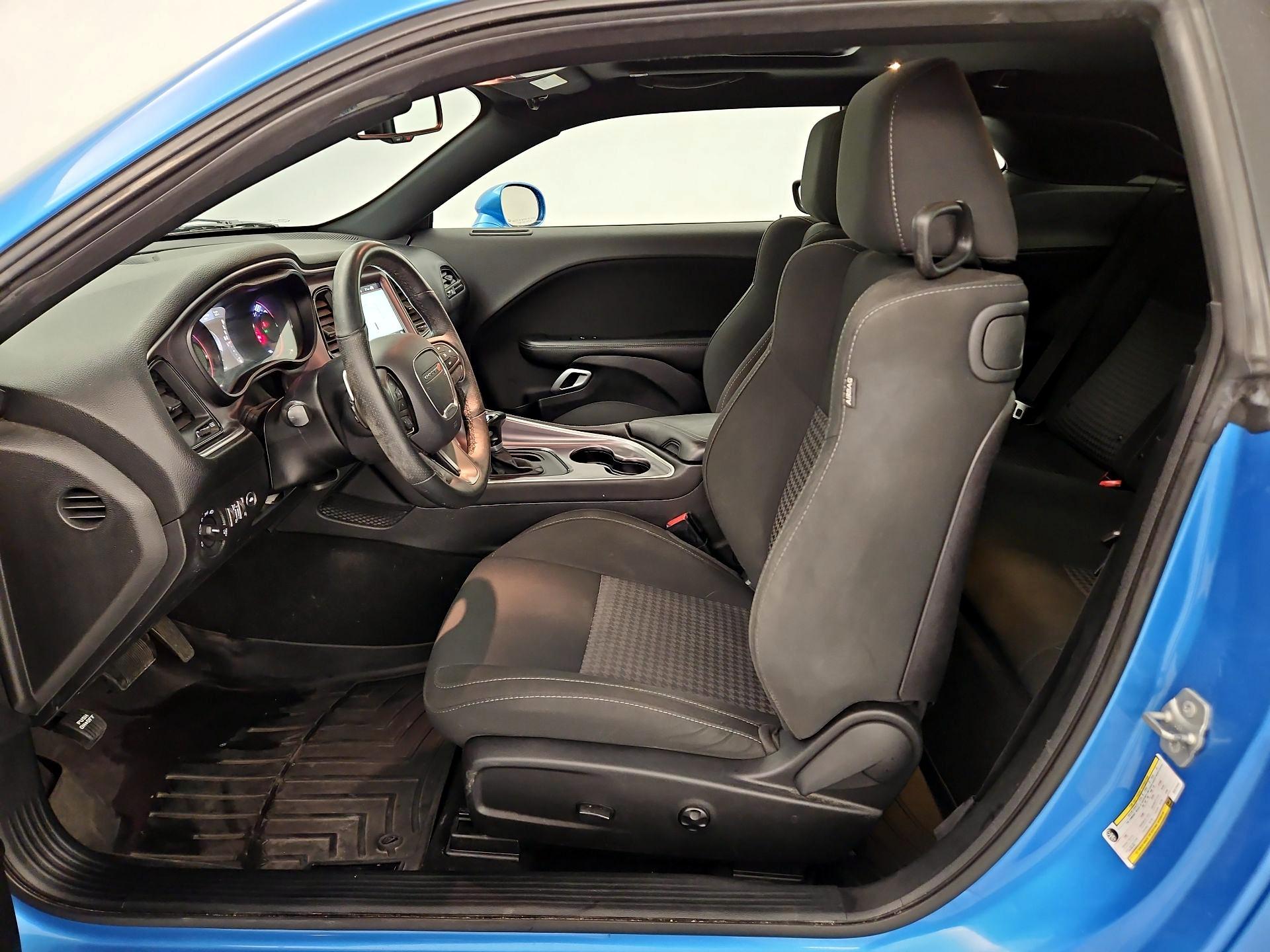 Thumbnail: 2019 Dodge Challenger - 11