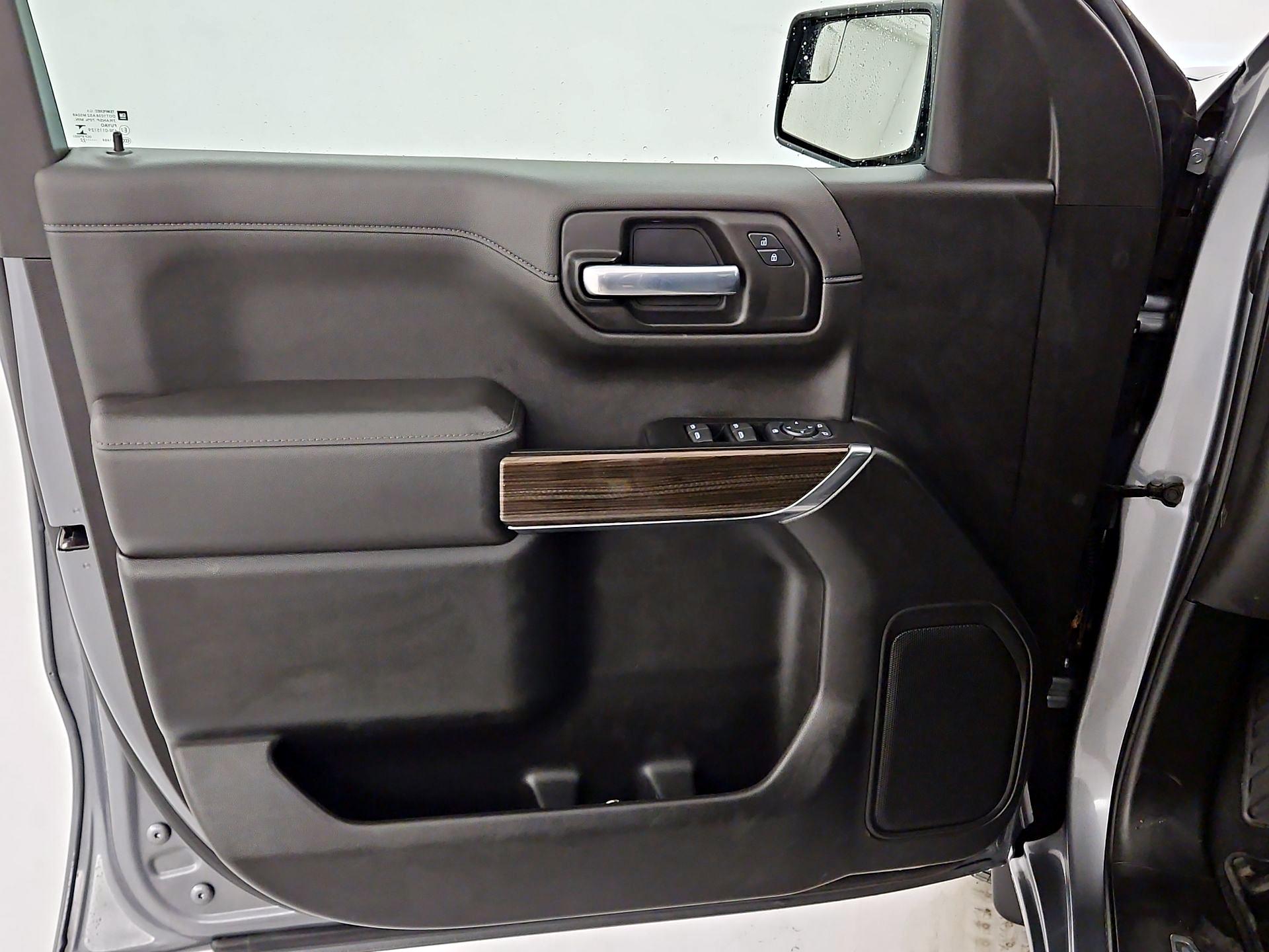 Thumbnail: 2022 Chevrolet Silverado 1500 - 12