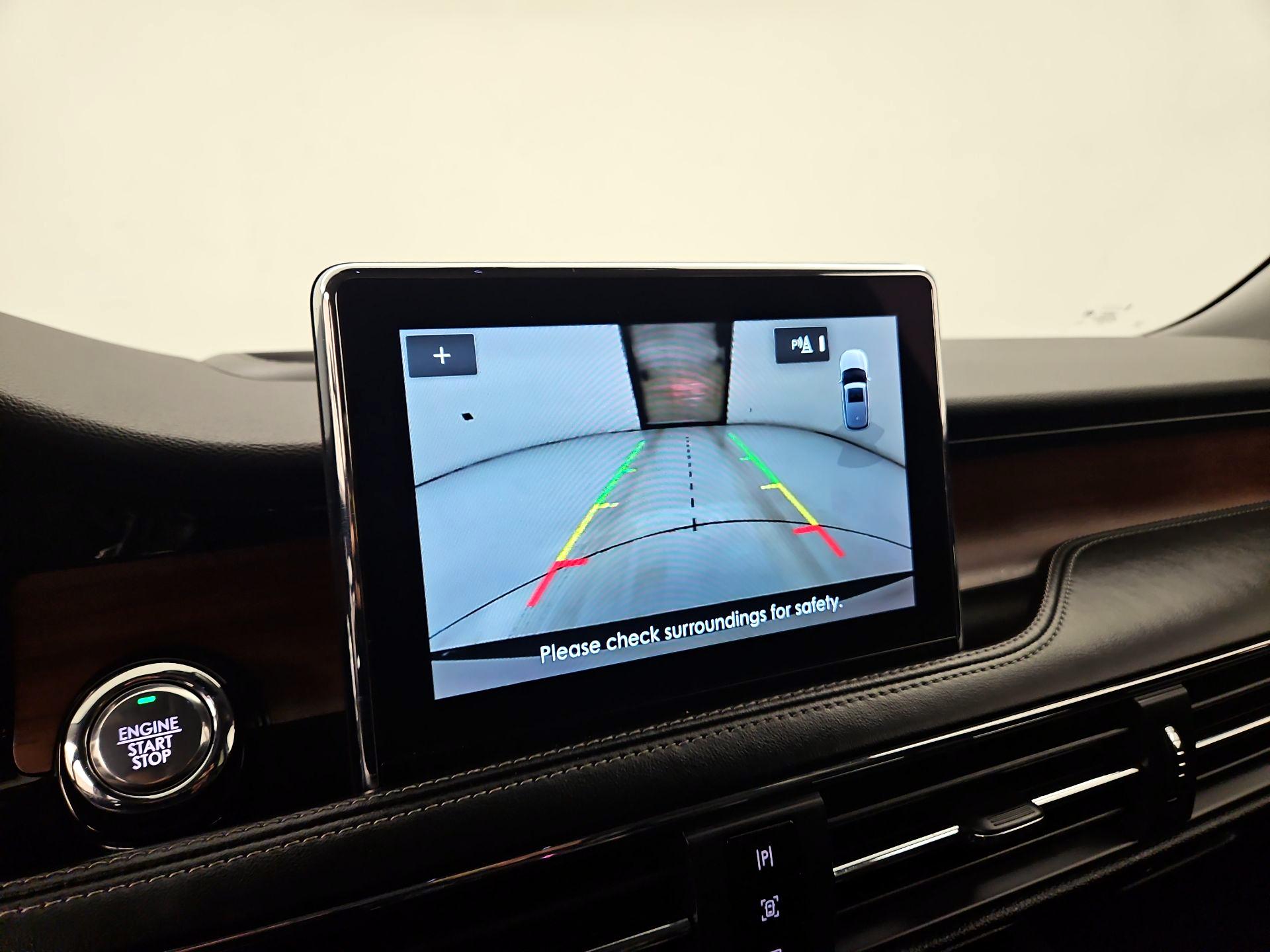 Thumbnail: 2022 Lincoln Corsair - 15