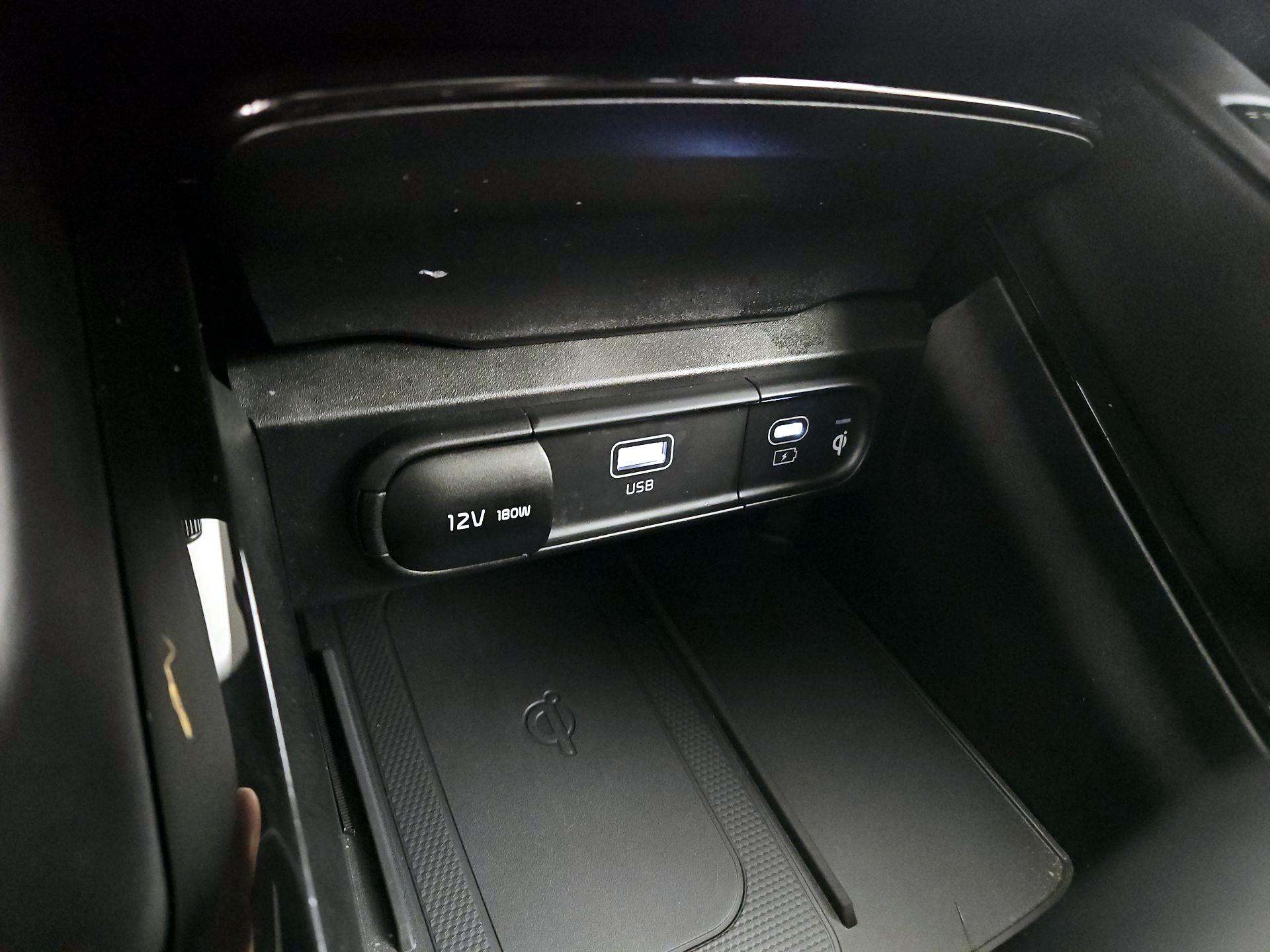 Thumbnail: 2024 Kia Telluride - 19