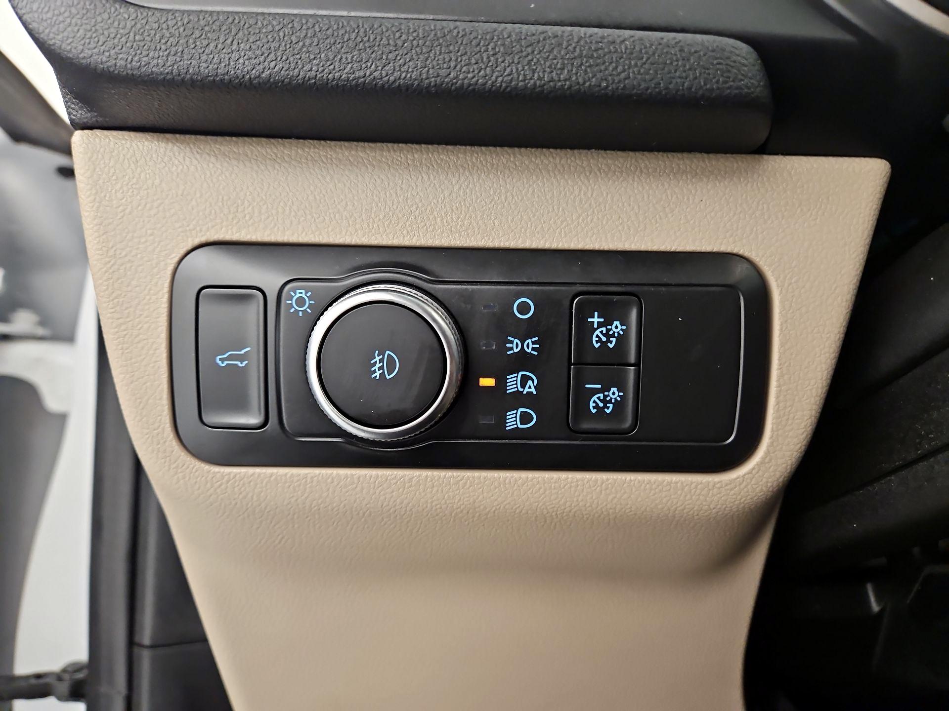 Thumbnail: 2021 Ford Escape - 13