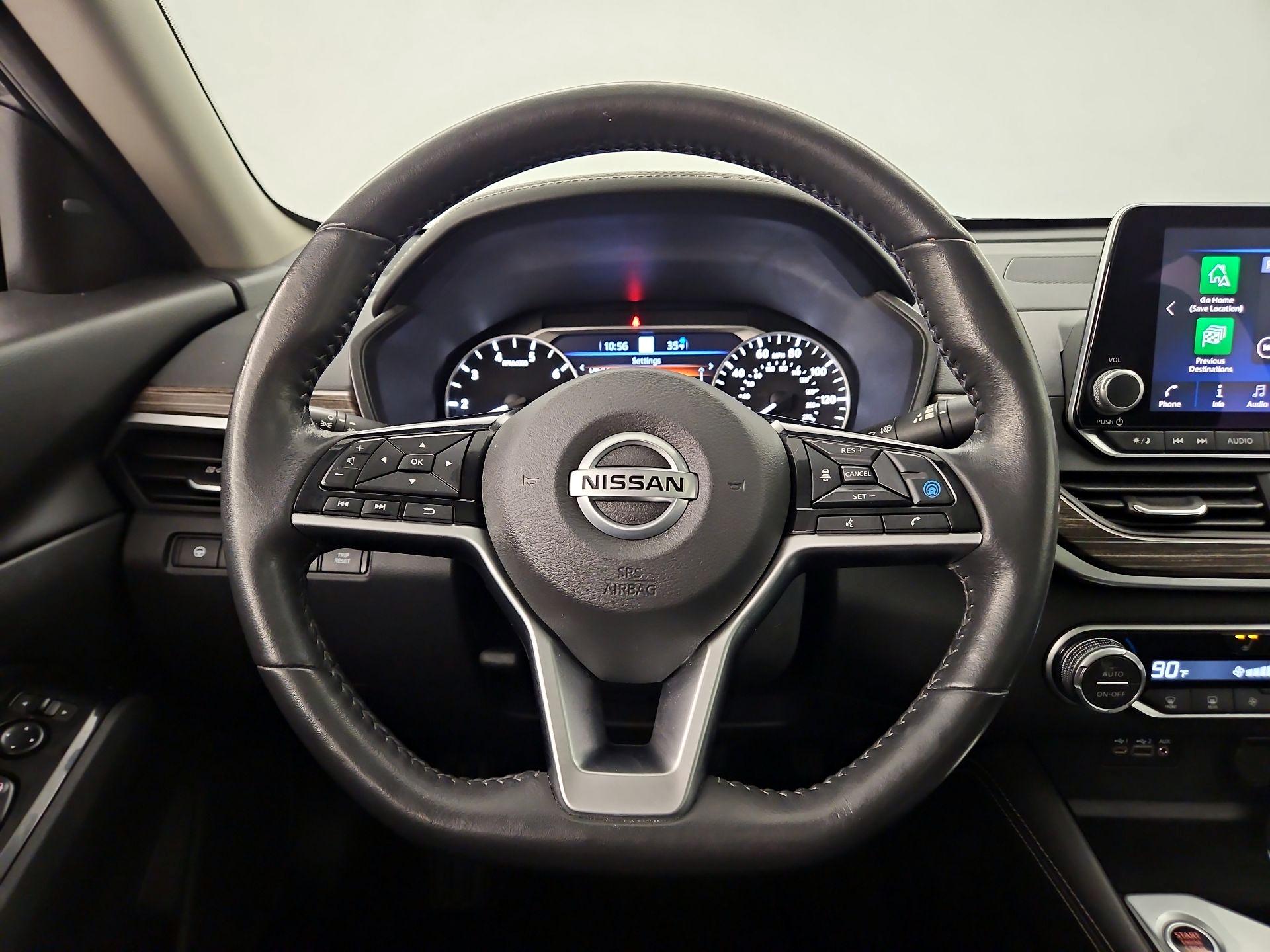 Thumbnail: 2022 Nissan Altima - 10