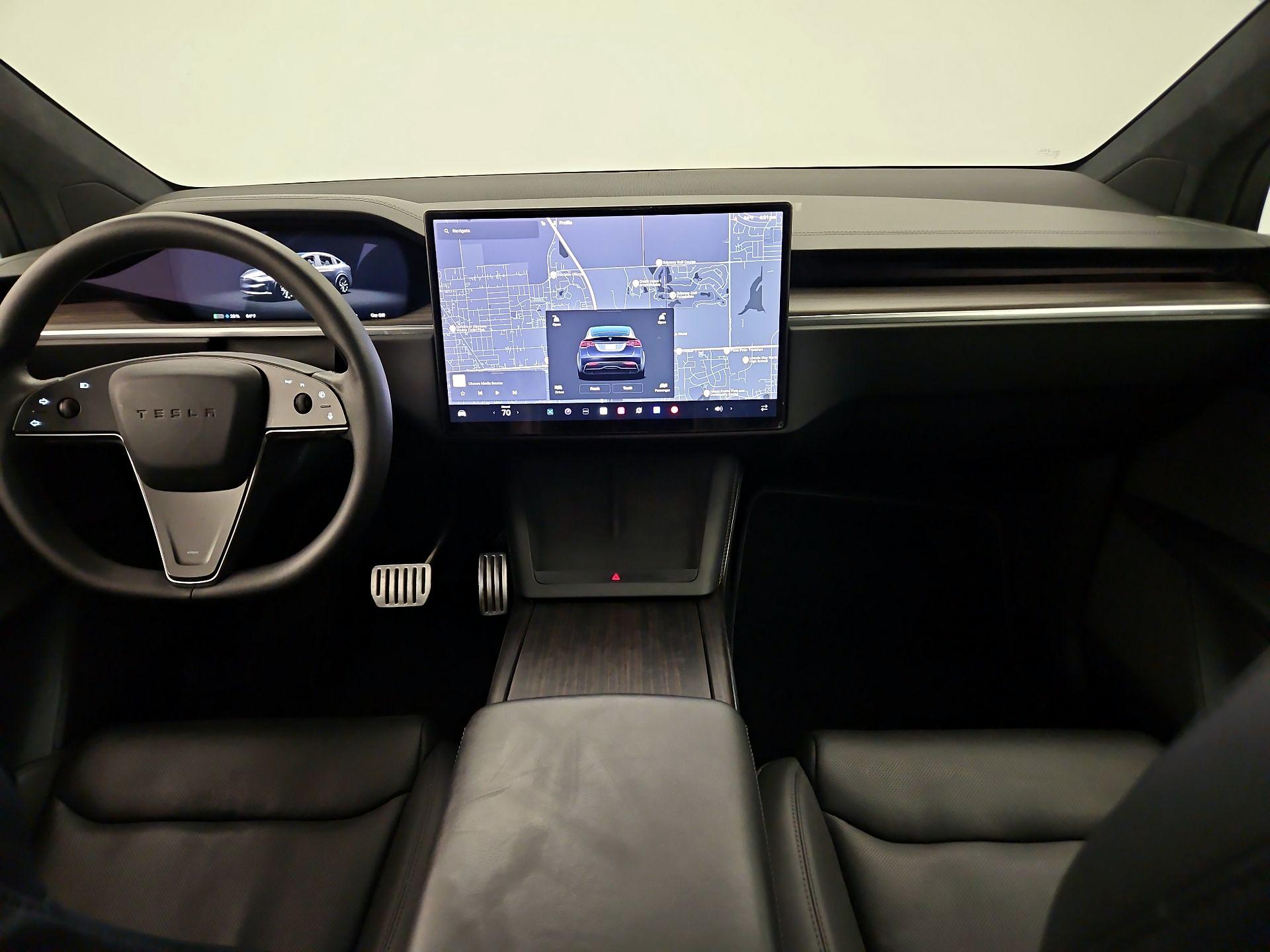 Thumbnail: 2023 Tesla Model X - 9