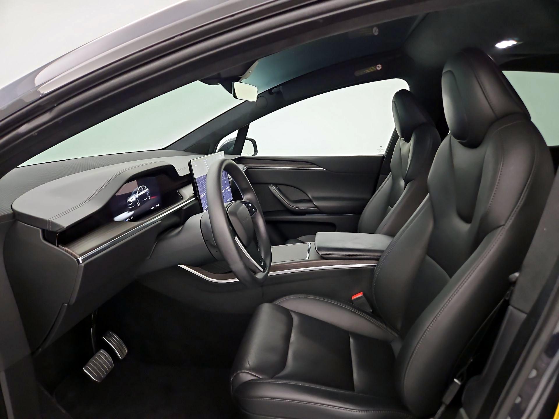 Thumbnail: 2023 Tesla Model X - 11