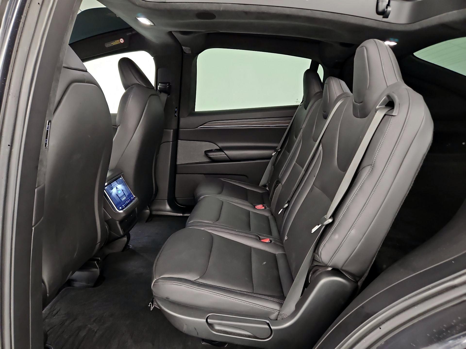 Thumbnail: 2023 Tesla Model X - 18