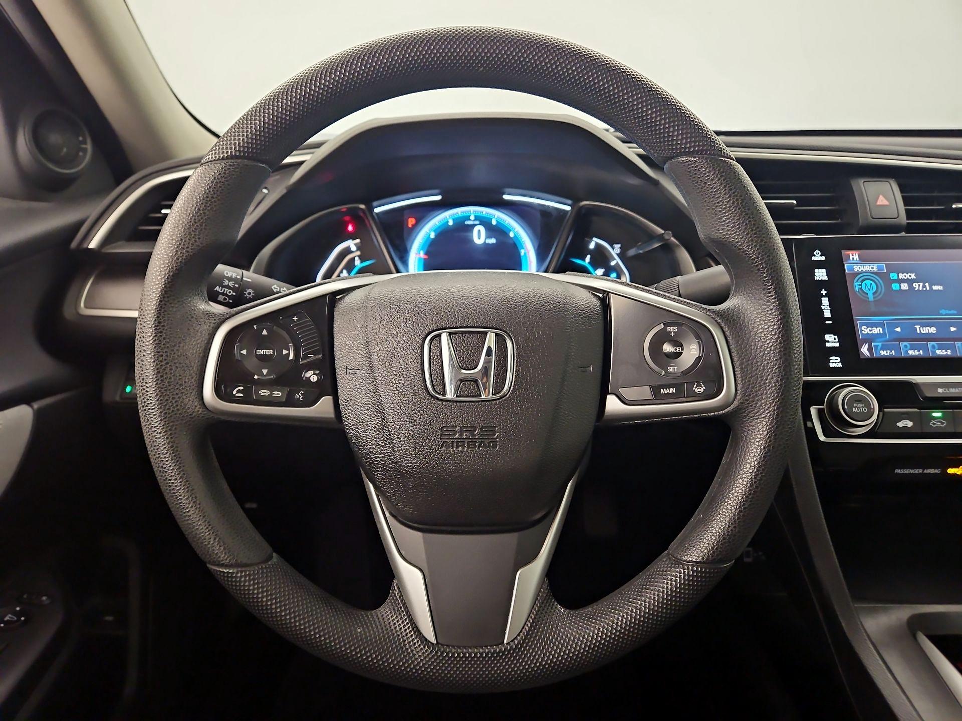 Thumbnail: 2017 Honda Civic - 10