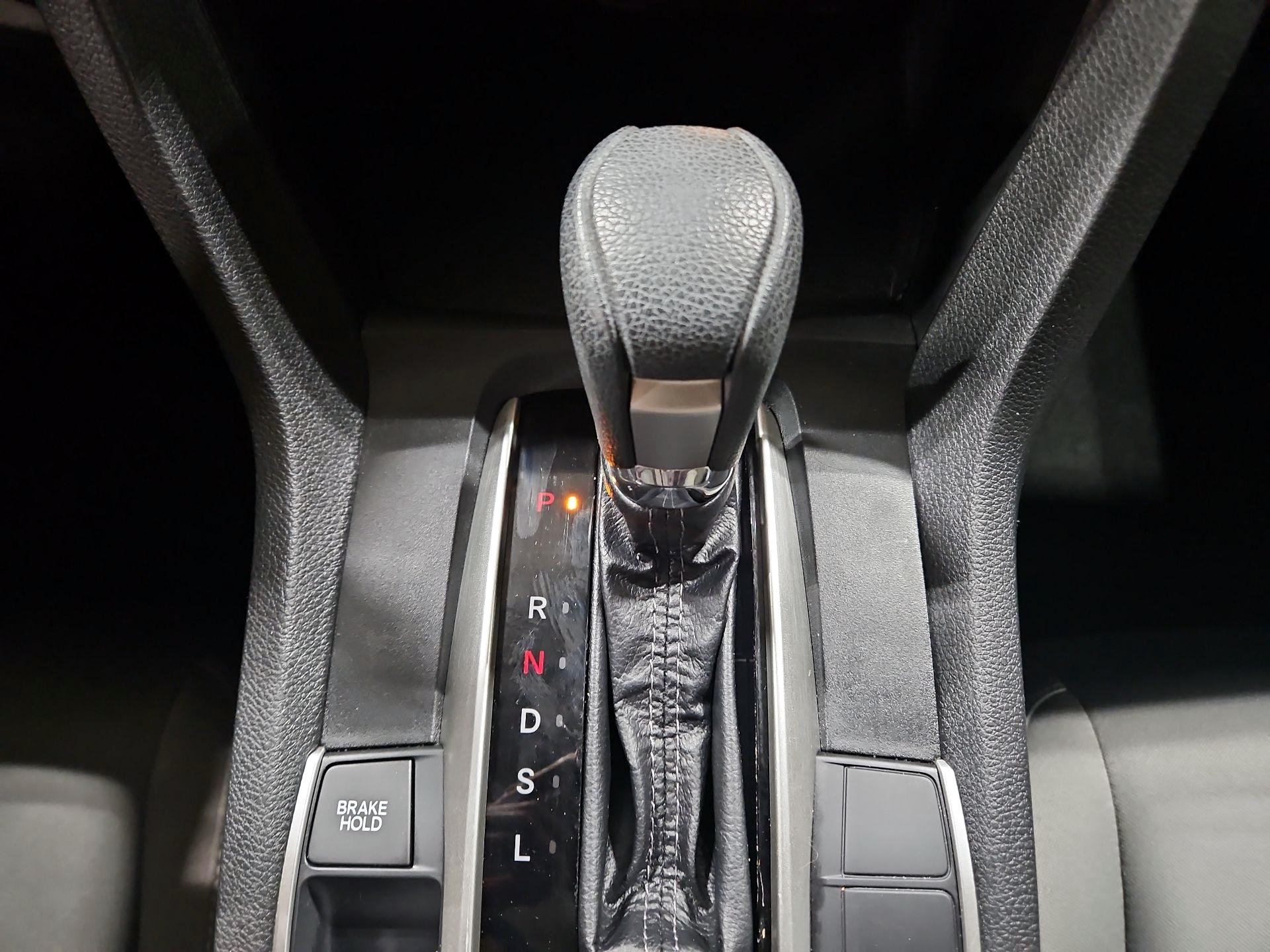 Thumbnail: 2017 Honda Civic - 17