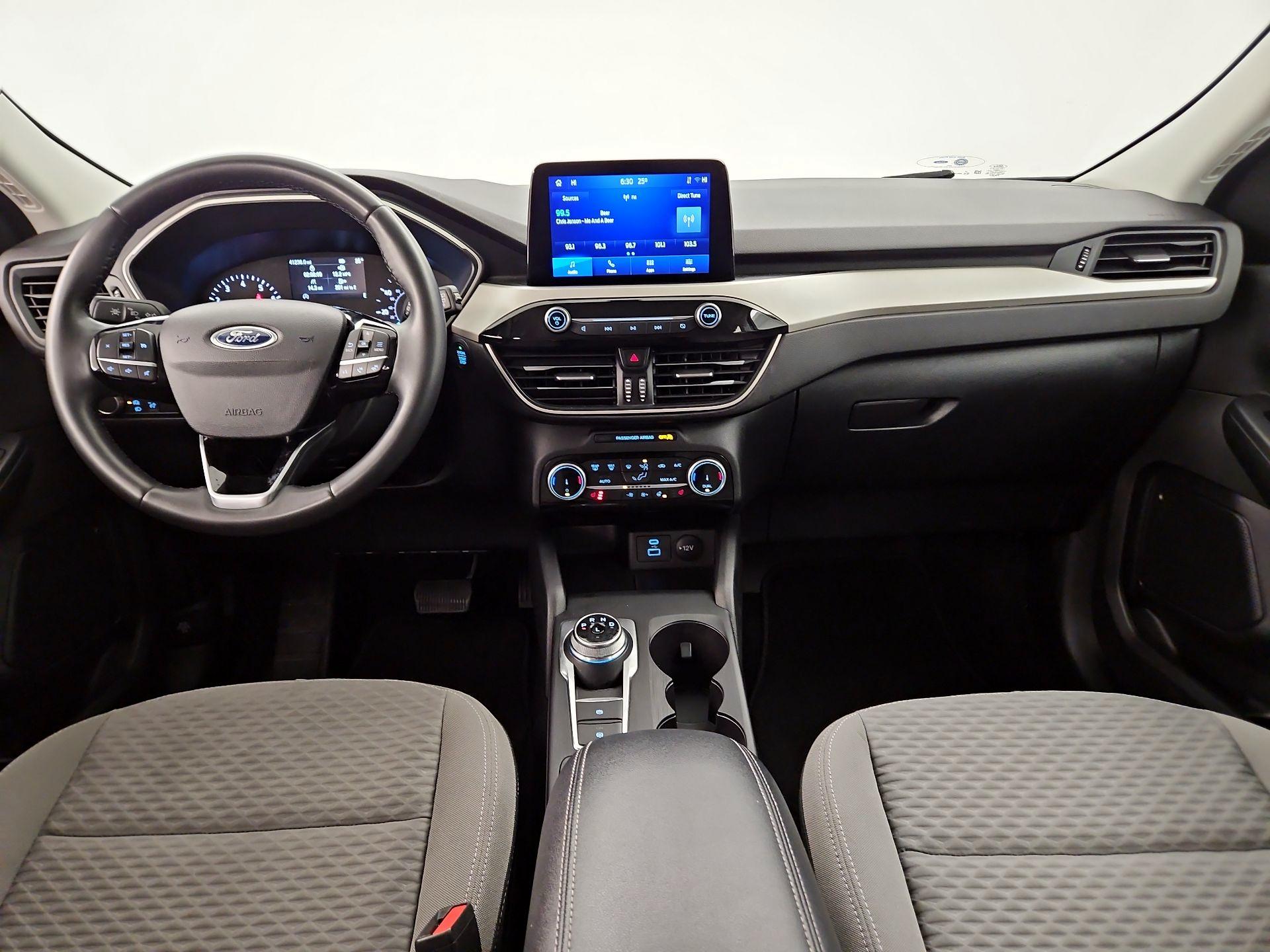 Thumbnail: 2022 Ford Escape - 9