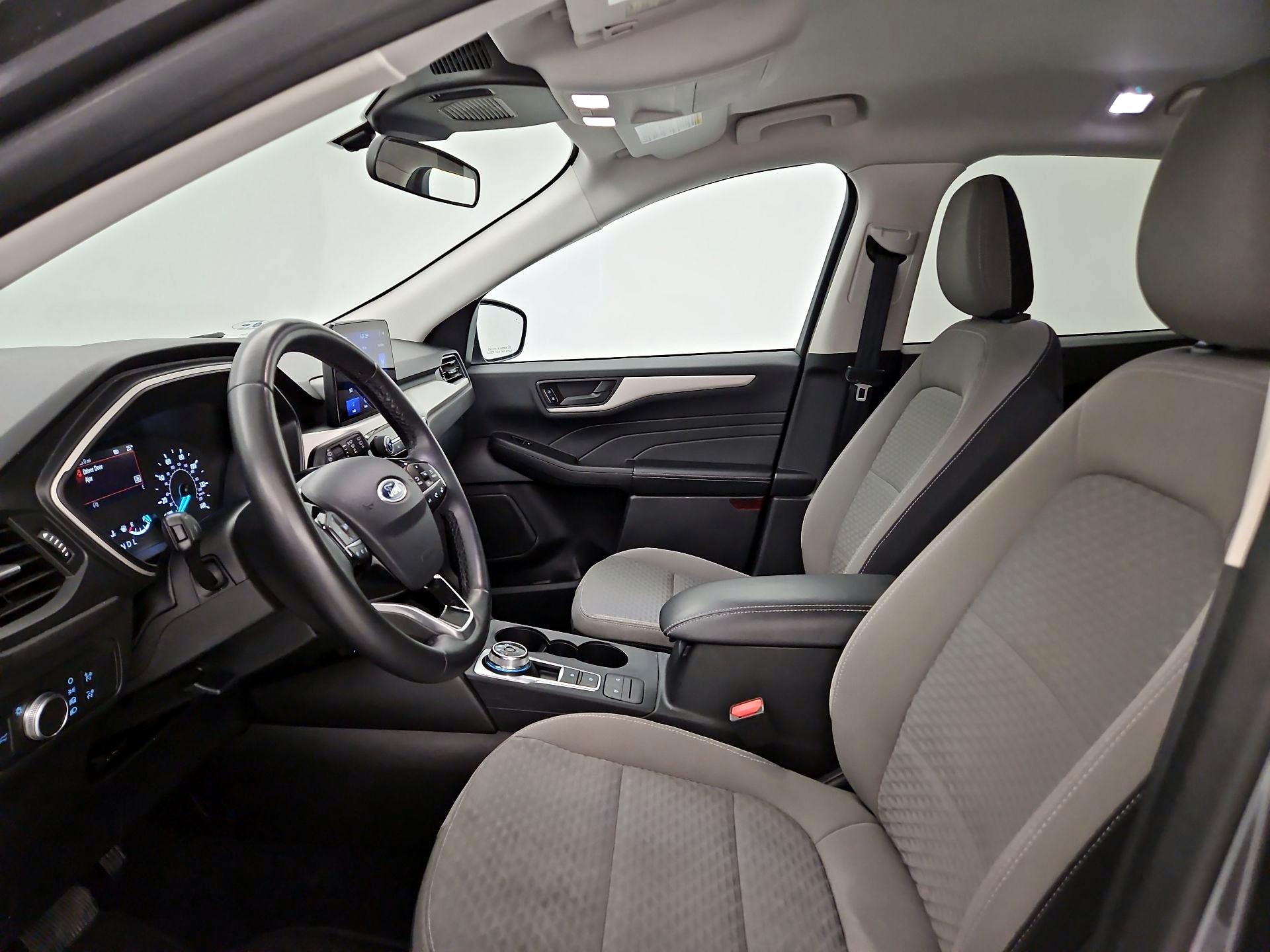 Thumbnail: 2022 Ford Escape - 11