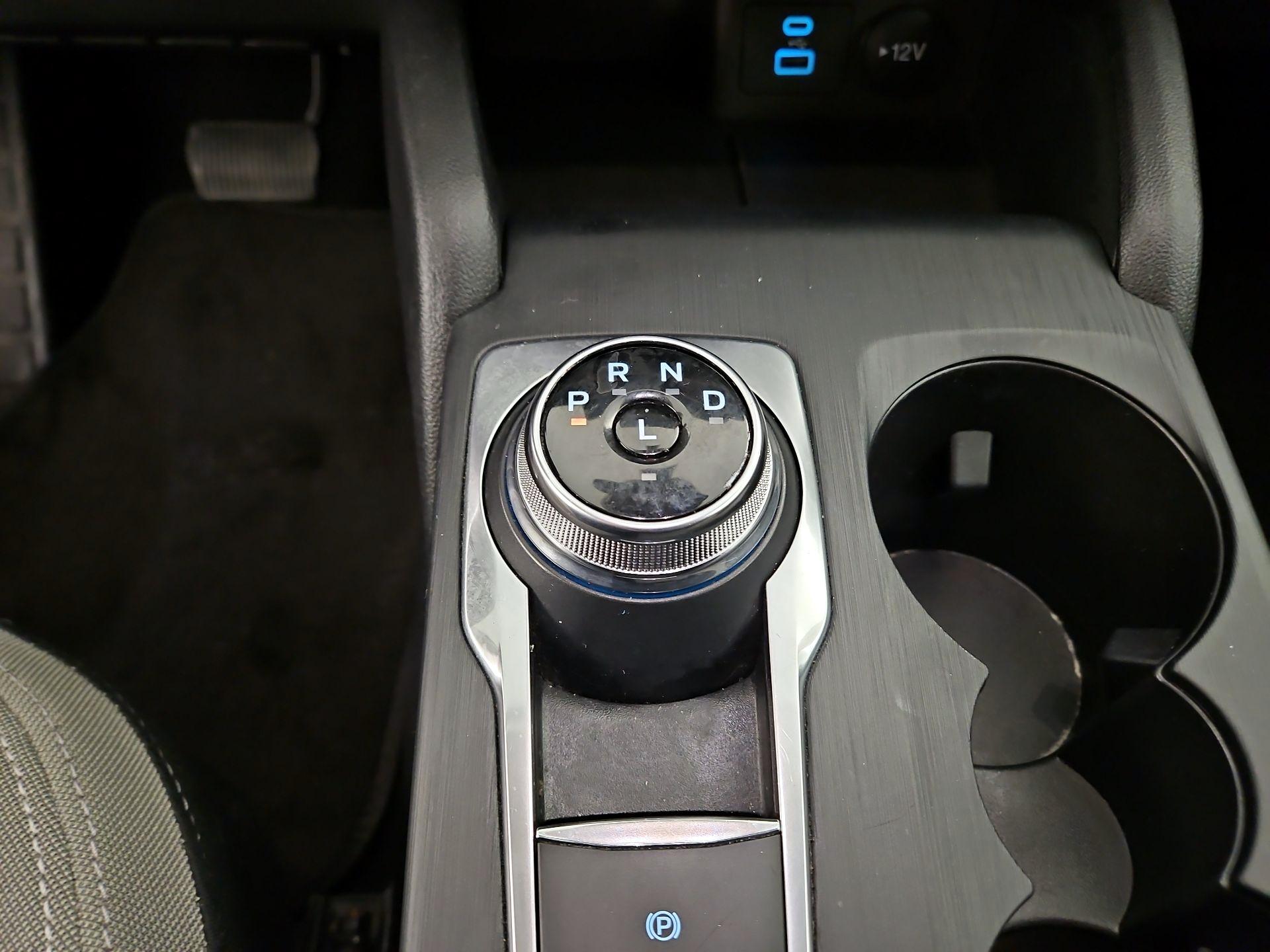 Thumbnail: 2022 Ford Escape - 17