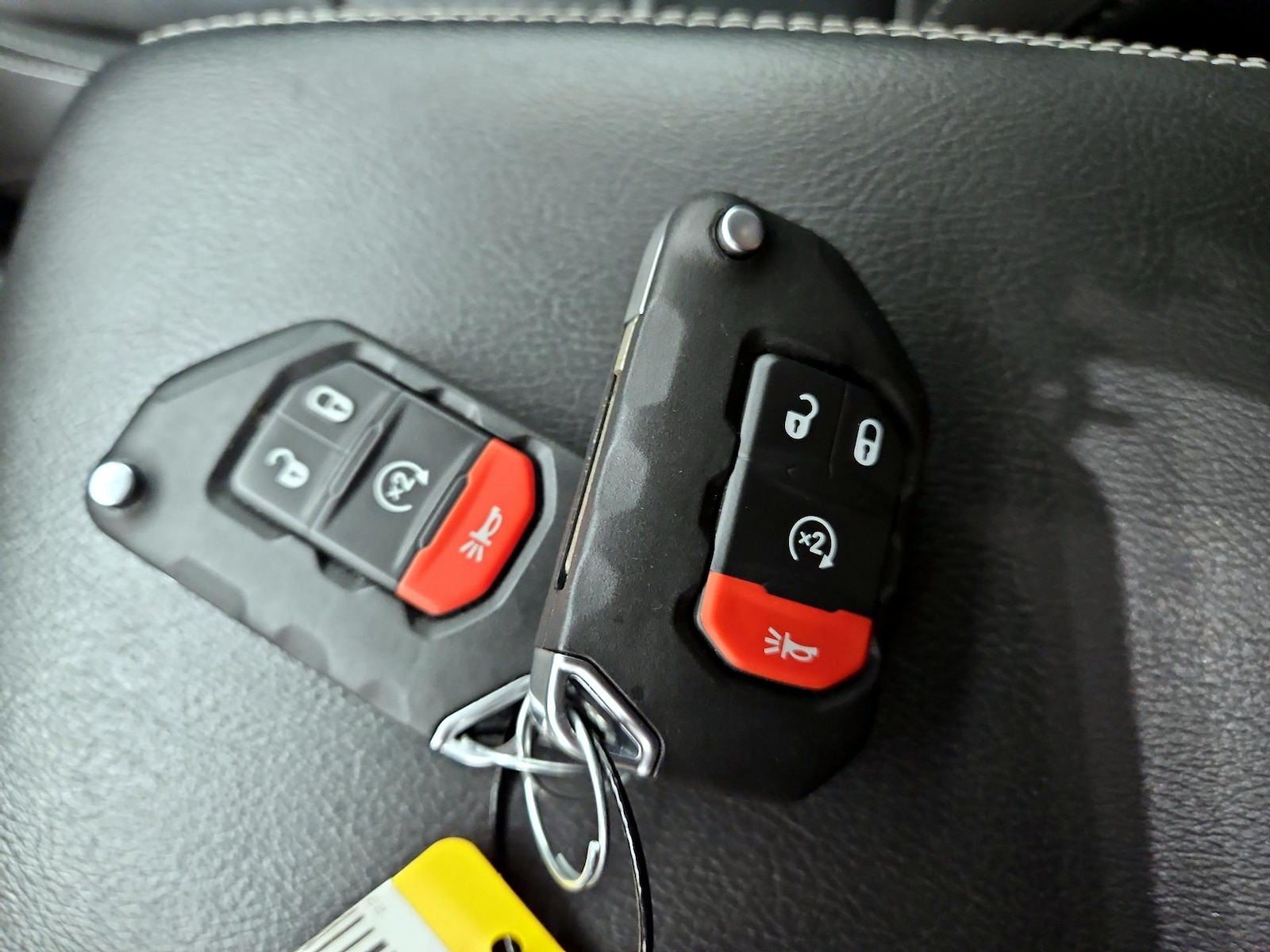 2023 Jeep Wrangler 4xe Sahara 4XE - Photo 25