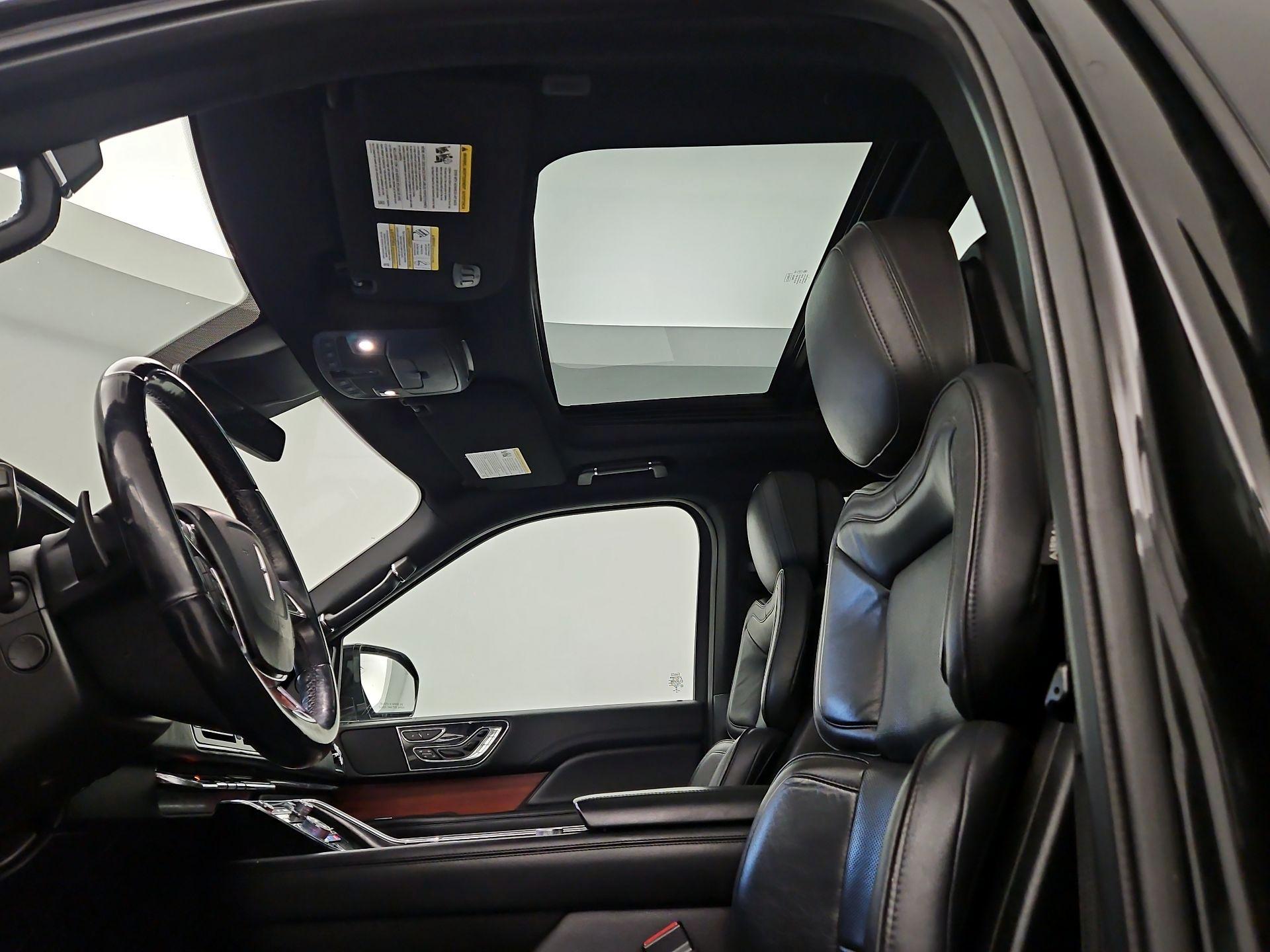 Thumbnail: 2018 Lincoln Navigator - 20