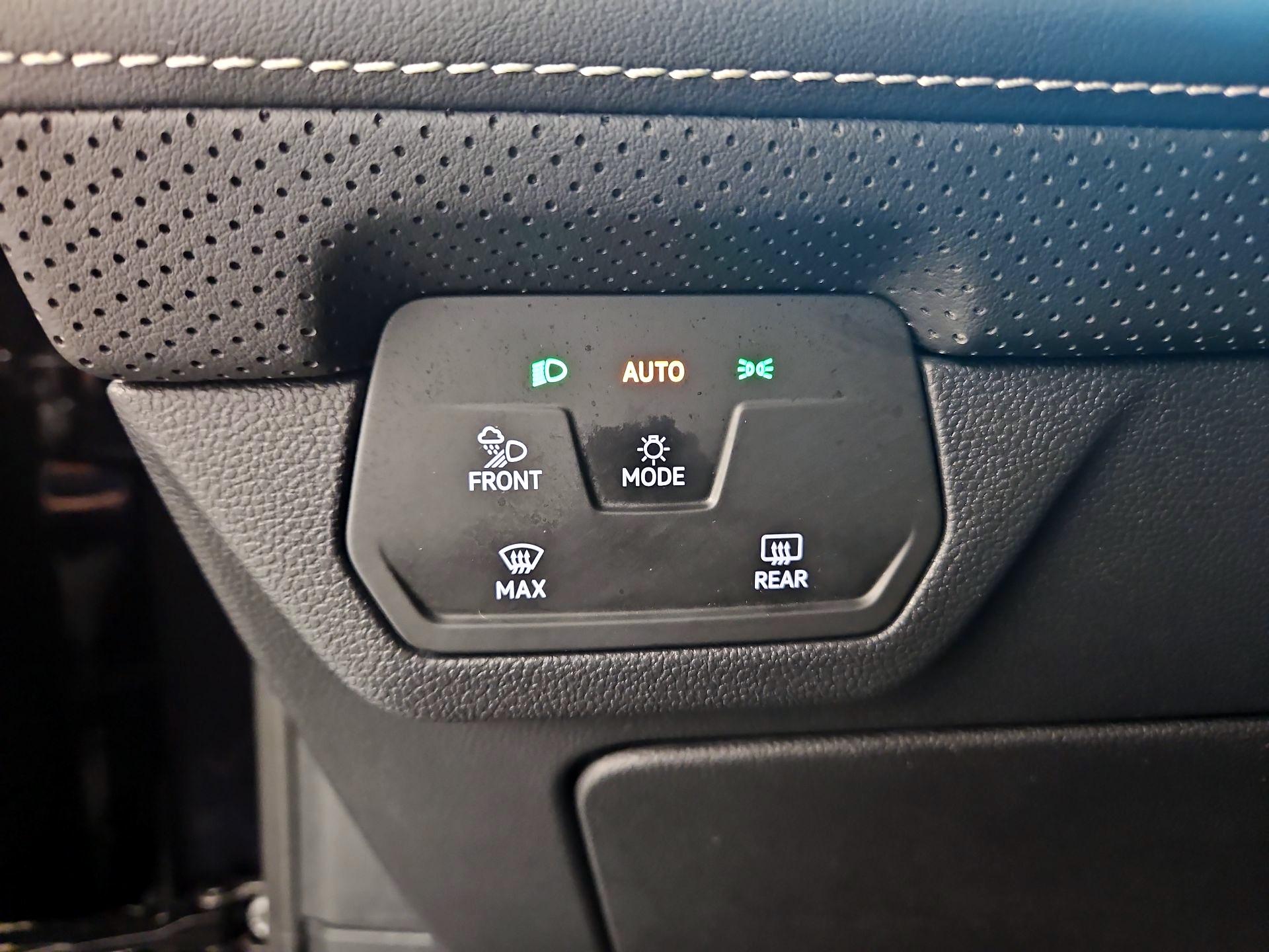 Thumbnail: 2025 Volkswagen Atlas - 13