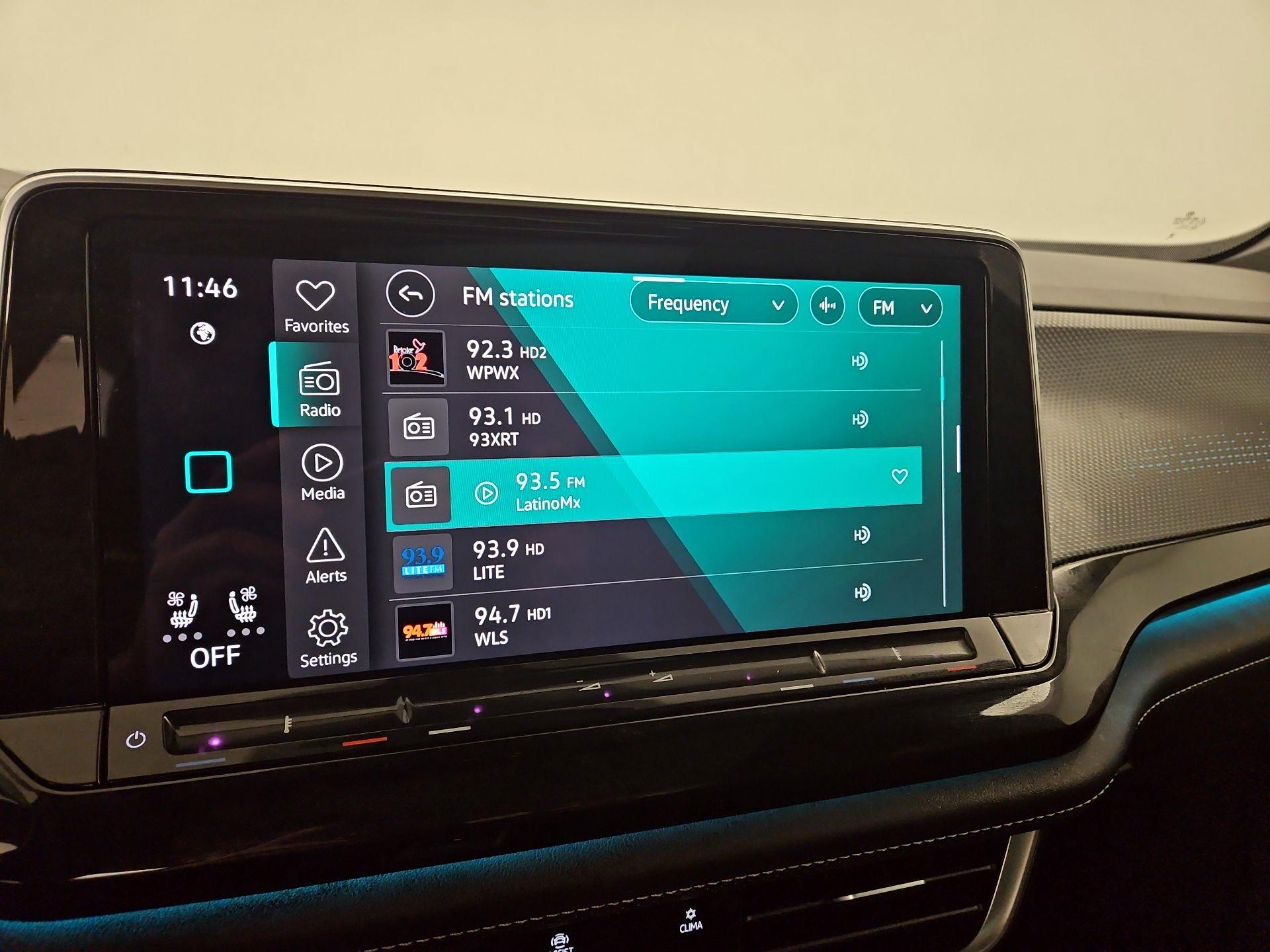 Thumbnail: 2025 Volkswagen Atlas - 15