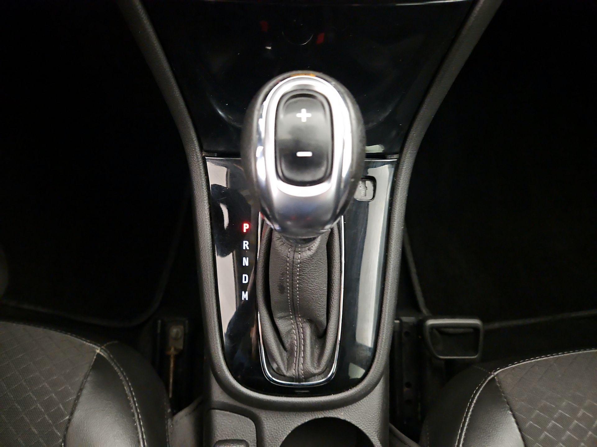 Thumbnail: 2018 Buick Encore - 17