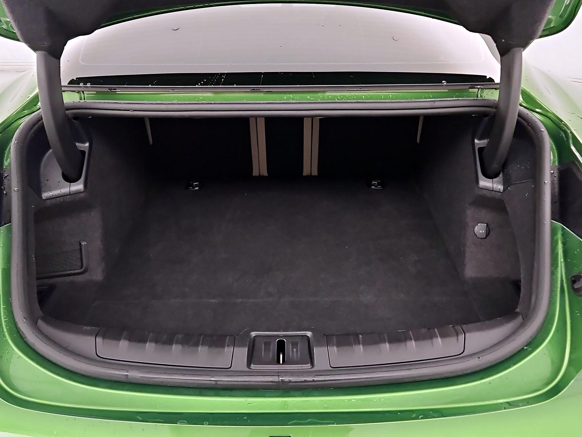 Thumbnail: 2023 Porsche Taycan - 20