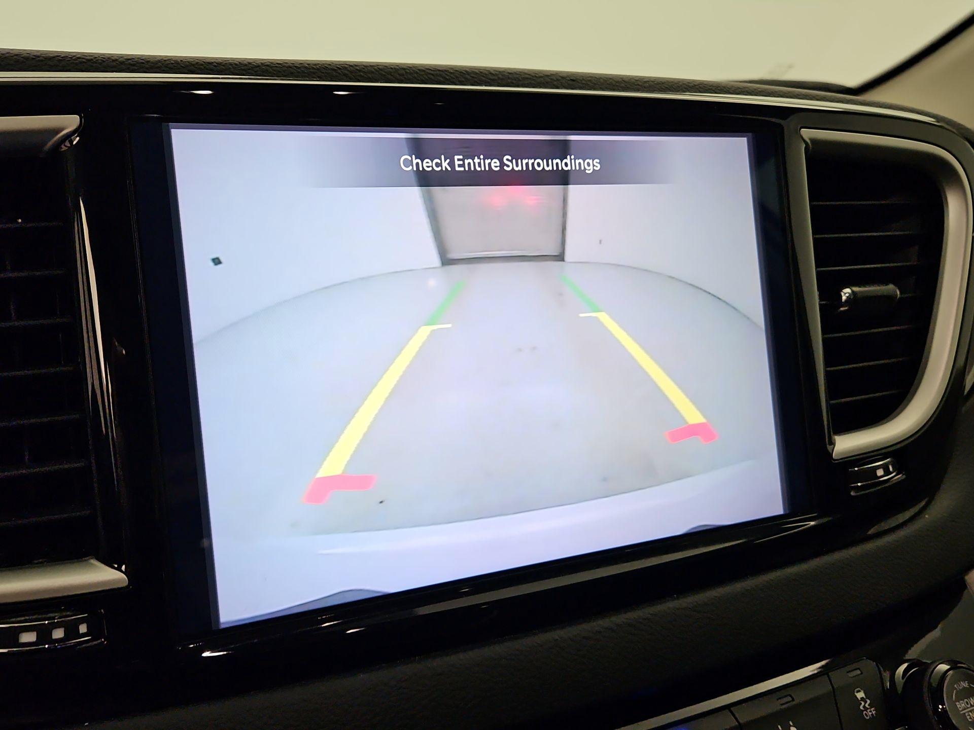 Thumbnail: 2023 Chrysler Pacifica - 14