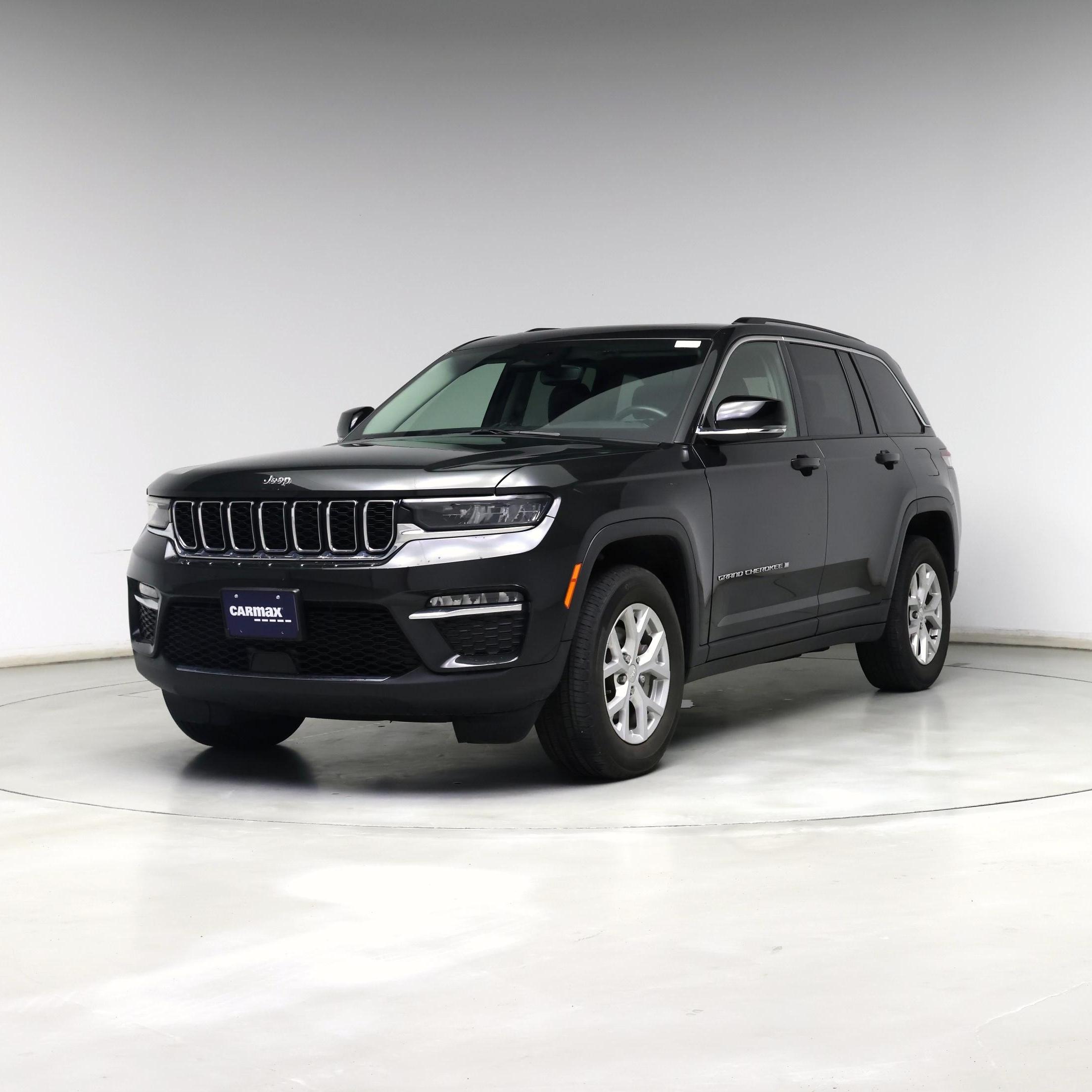 Thumbnail: 2023 Jeep Grand Cherokee - 4