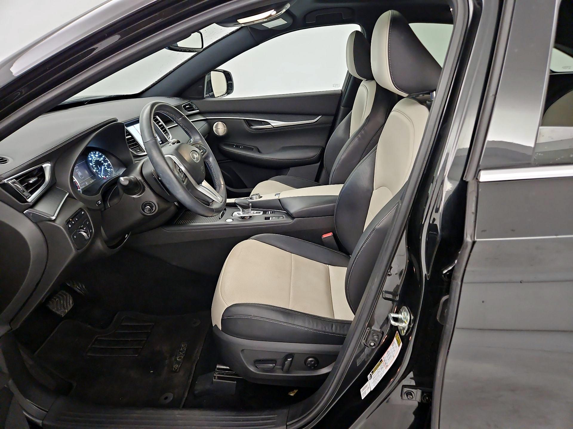 Thumbnail: 2023 INFINITI QX55 - 11