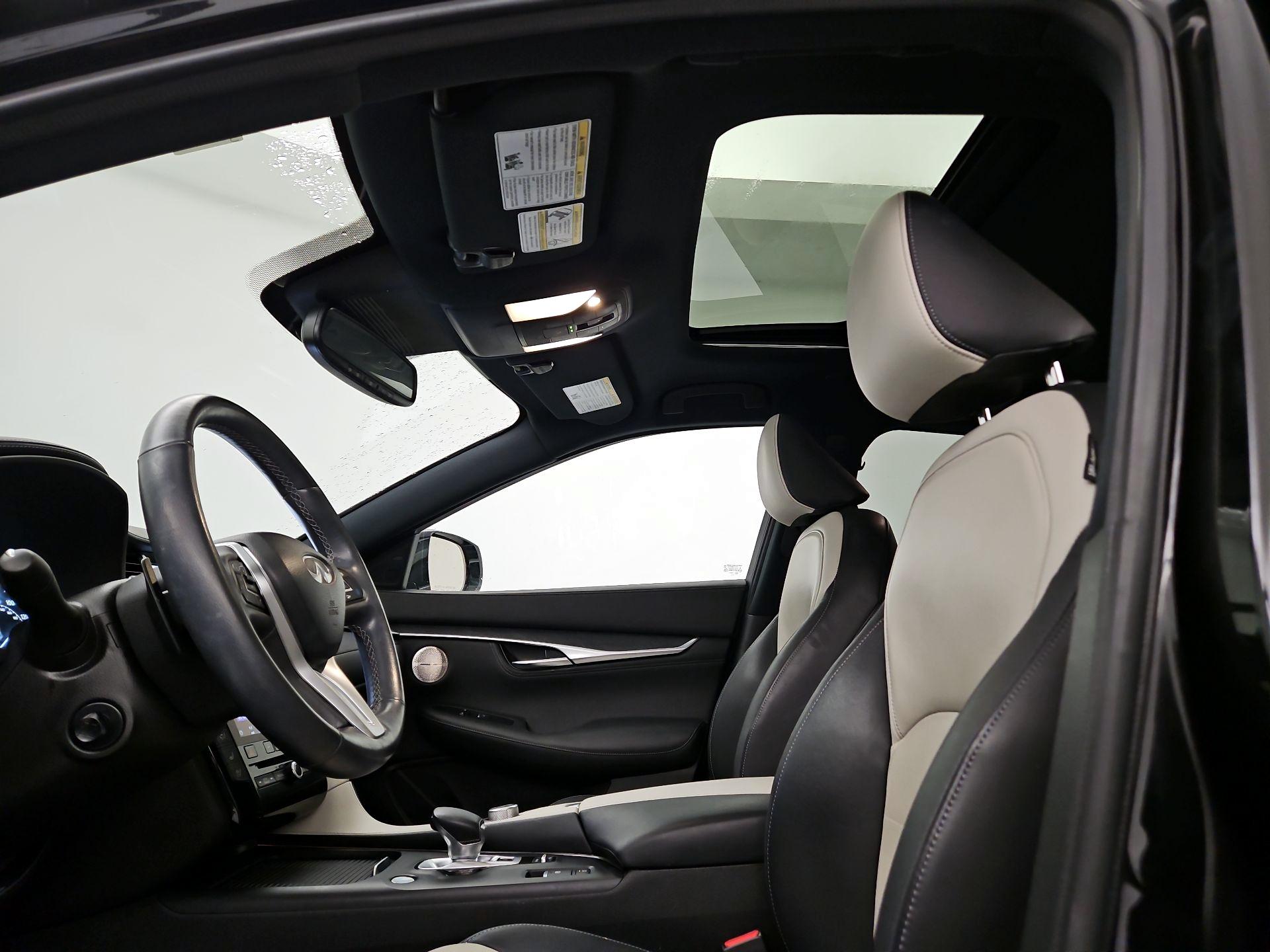 Thumbnail: 2023 INFINITI QX55 - 19