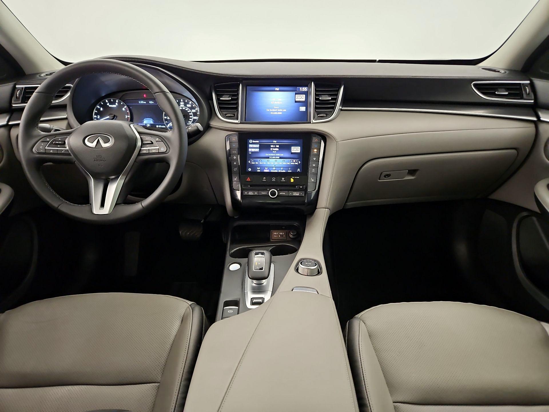 Thumbnail: 2023 INFINITI QX50 - 9